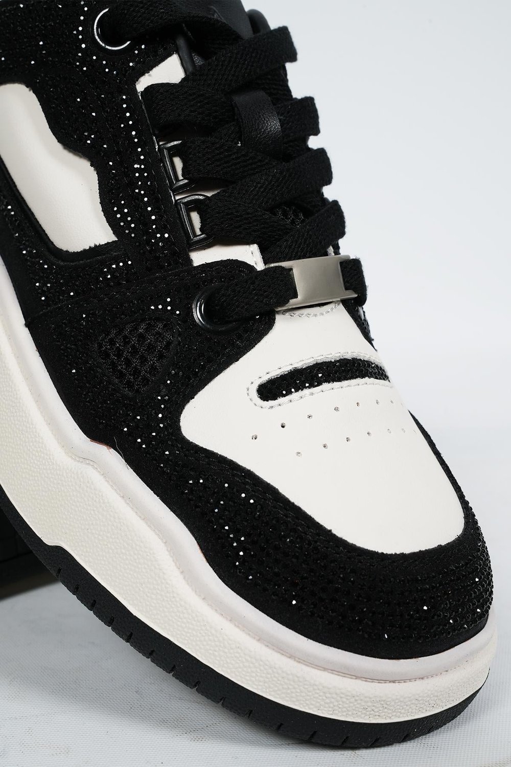 Guja 25K359 Kadın Taşlı Sneaker Ayakkabı