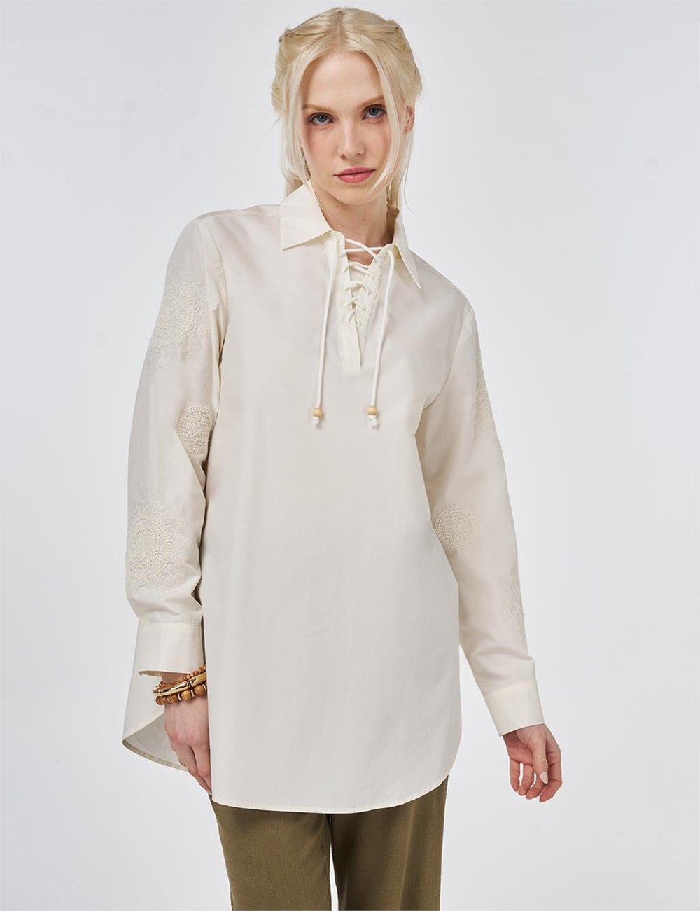 Kayra KA-B26-21119 Kadın İşlemeli Tunik