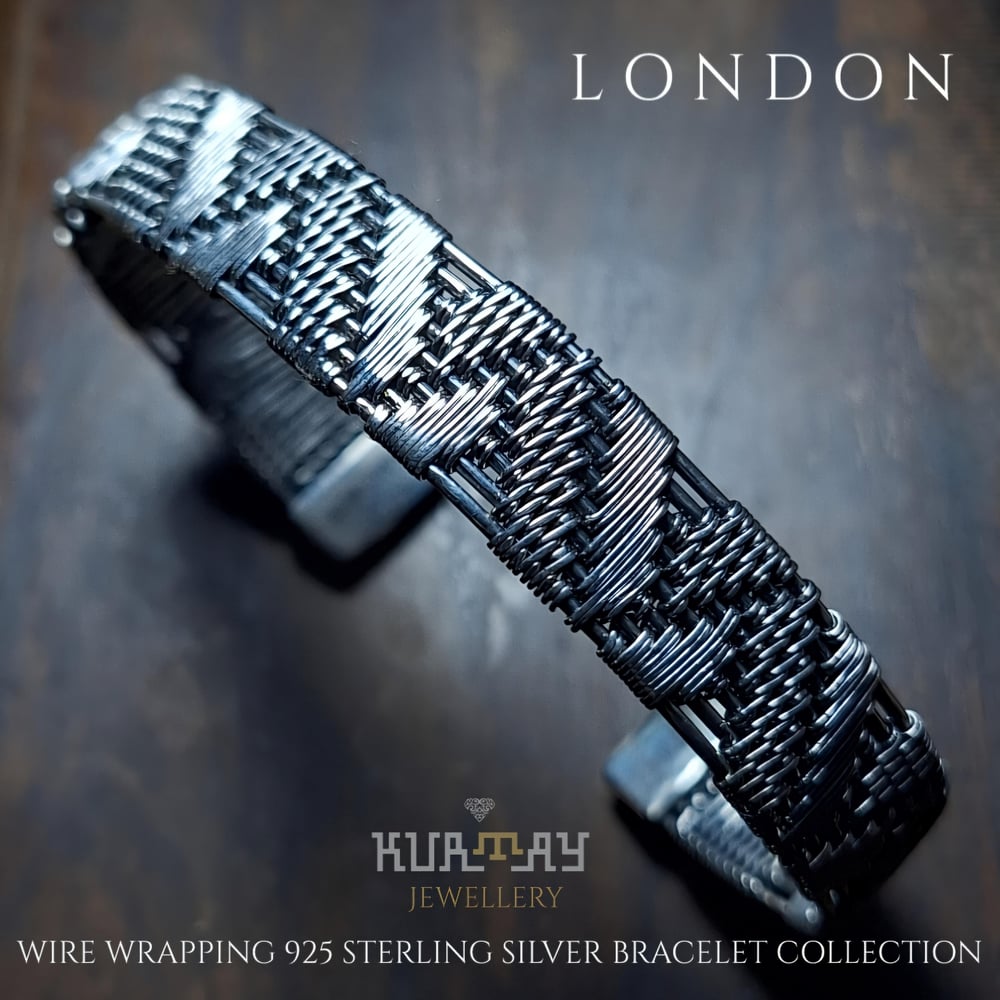 LONDON 925 STERLING SILVER BRACELET