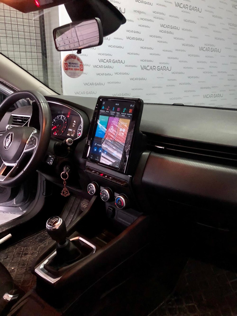 RENAULT CLIO 5 UYUMLU TESLA 2/32 ANDROID MULTİMEDYA (2020+)