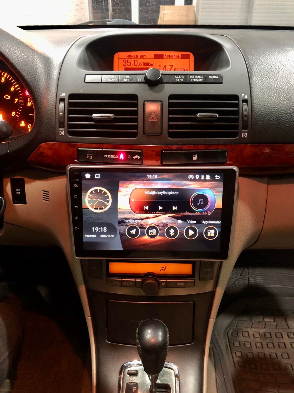 TOYOTA AVENSIS 4/64 UYUMLU ANDROID MULTİMEDYA (2002-09)