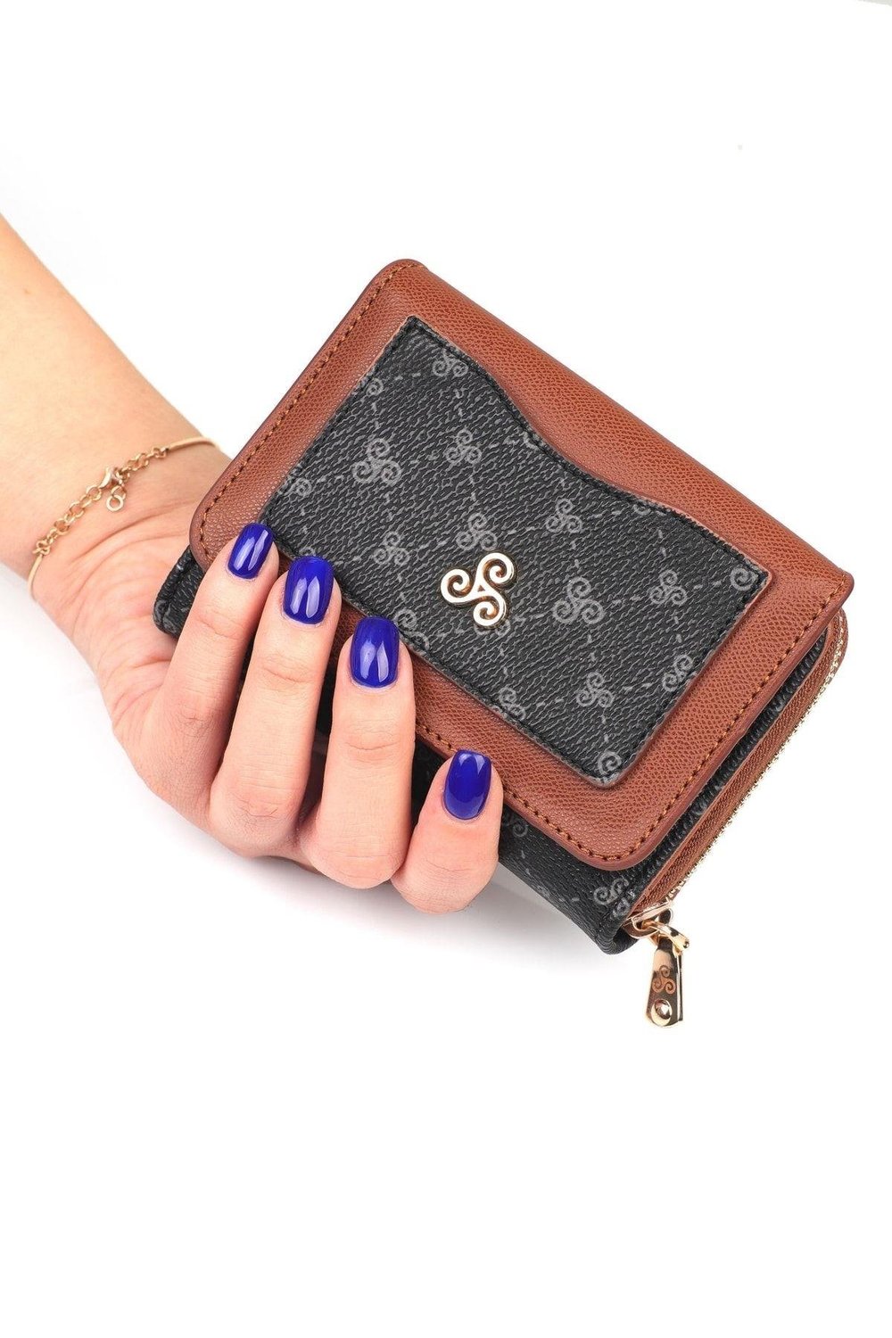 Çok Bölmeli Bol Gözlü Fermuarlı Logolu Kadın Cüzdan & Kartlık YC100001SLG