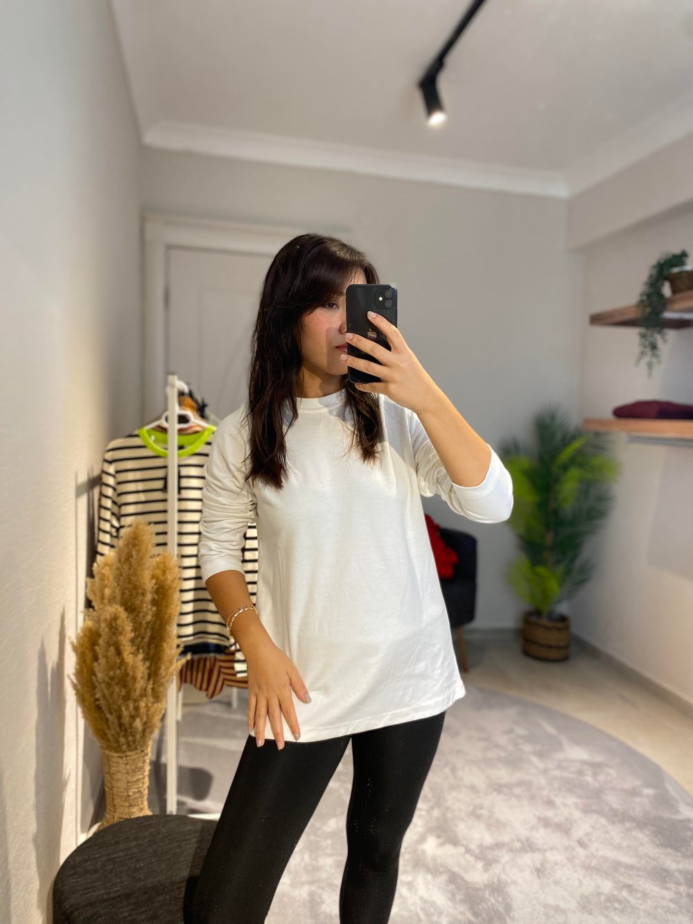 Beyaz Baskılı Basic Bluz