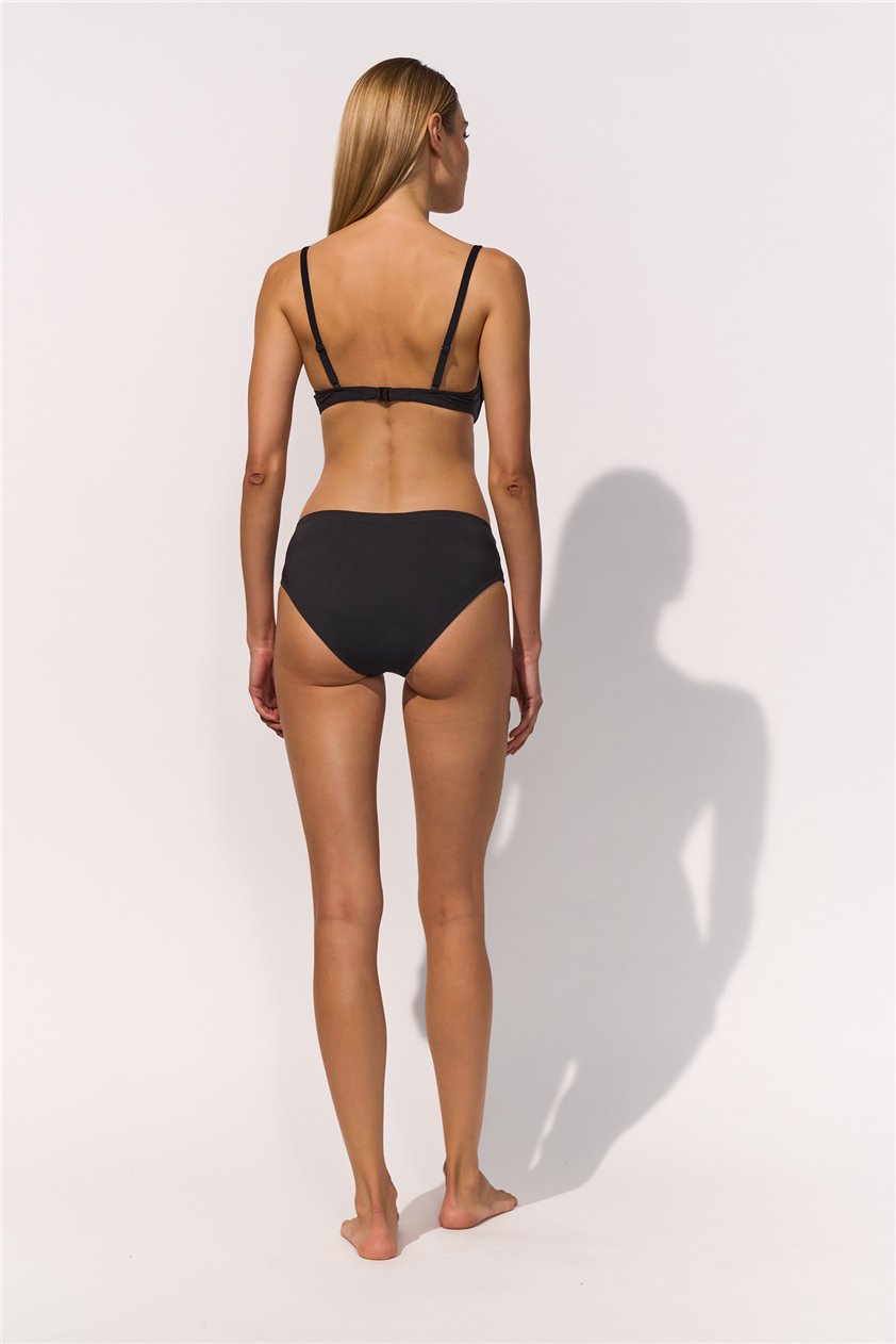 Maryan Mehlhorn Bikini Altı