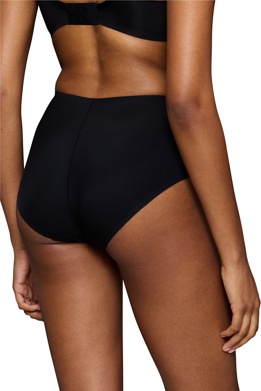 Triumph Kadın BMU Illusion Curve Maxi Külot Siyah