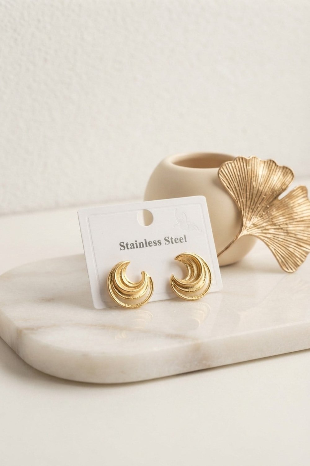 316L Çelik Gold Renk Ay Model Kadın Küpe