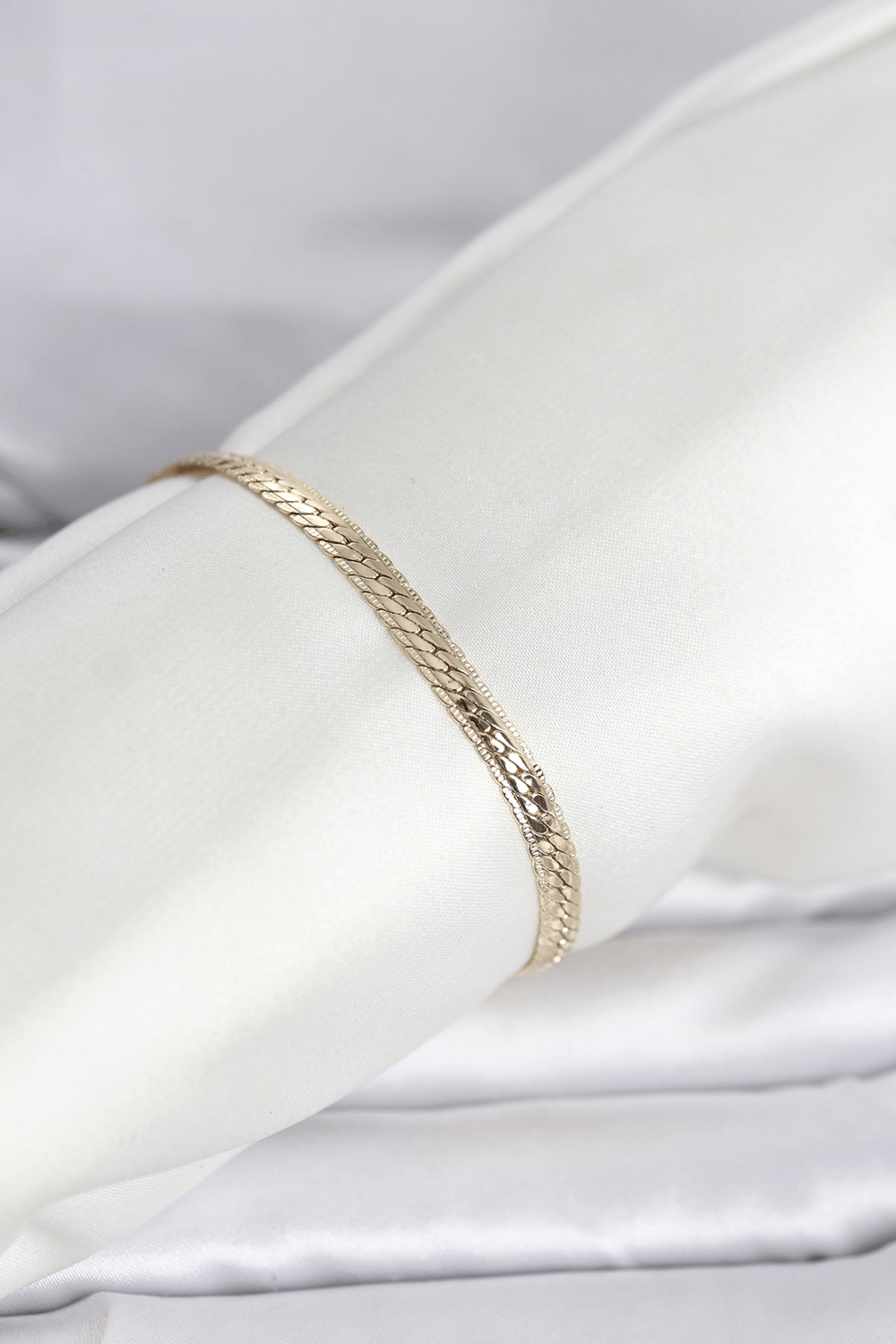 CM 14K Gold Renk Lazerli Yassı Zincir Model Kadın Bileklik