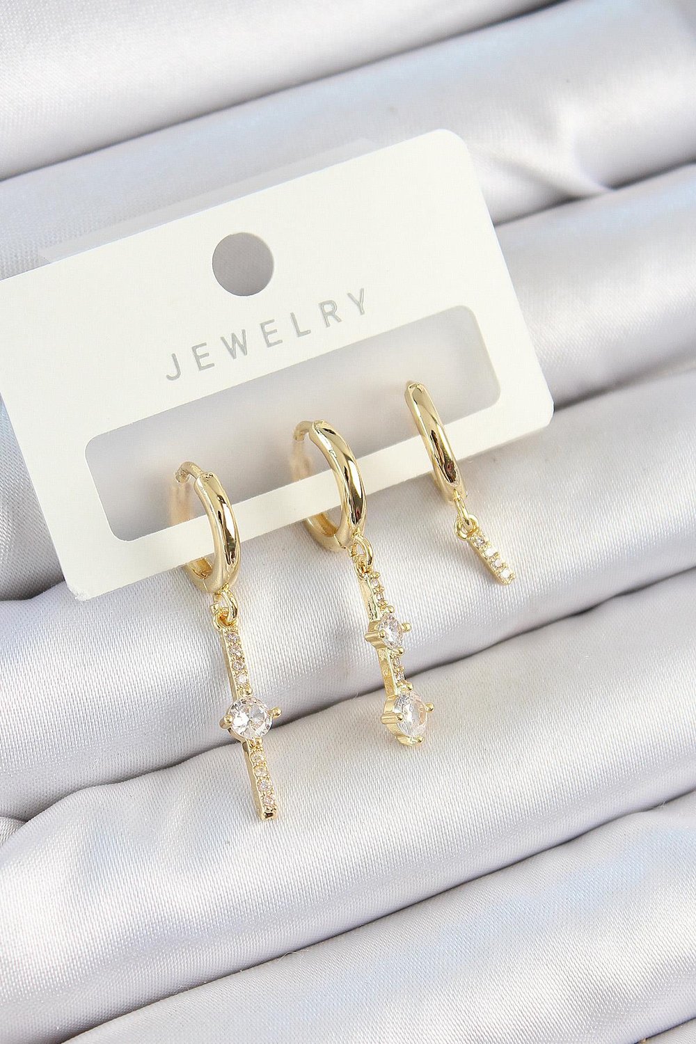Pirinç Zirkon Taşlı Sallantılı Model Gold Renk 3lü Çift Kadın Küpe Set