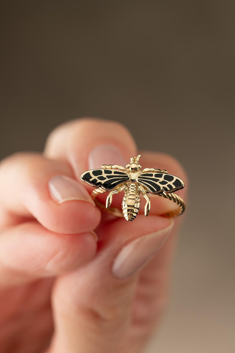 freya-jewelry-iri-ari-figurlu-yuzuk--93f6b3.jpg