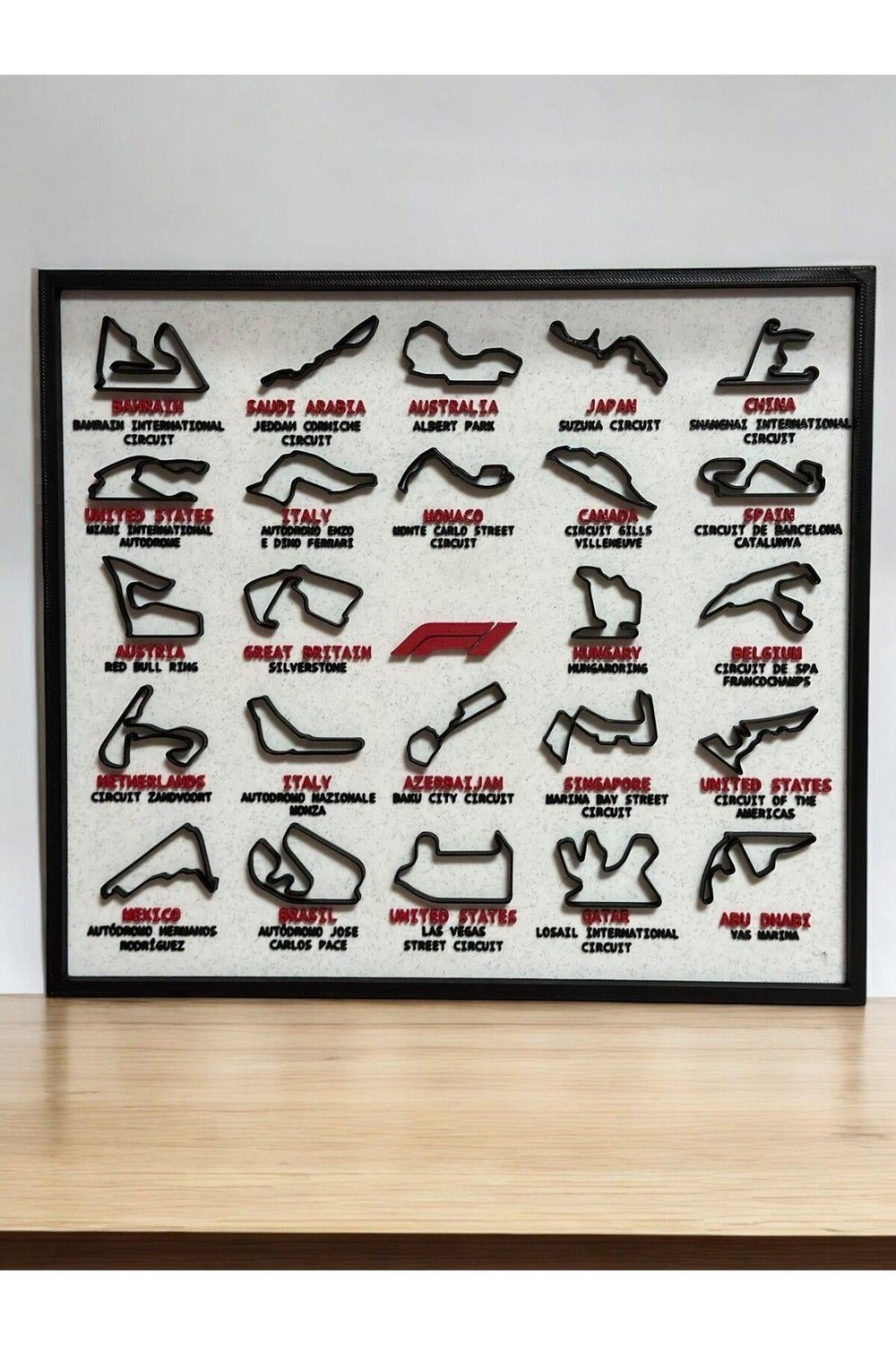 Formula1(F1) Hediyelik Set(Formula1(F1) Yarış Pistleri Tablosu,F1 Telefon Standı , F1 Yazısı Standı)