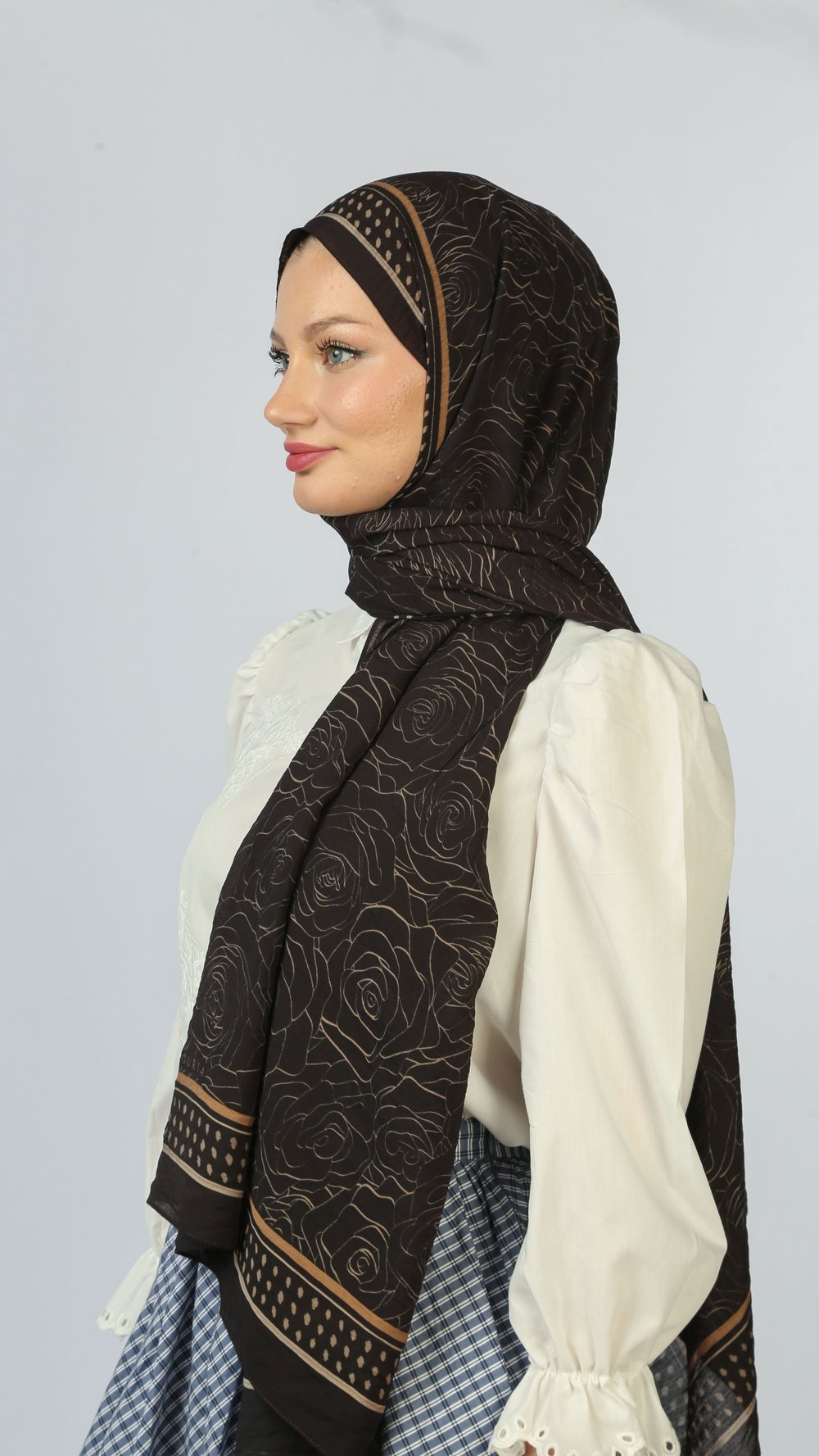 ELARA DESEN ŞAL-SİYAH