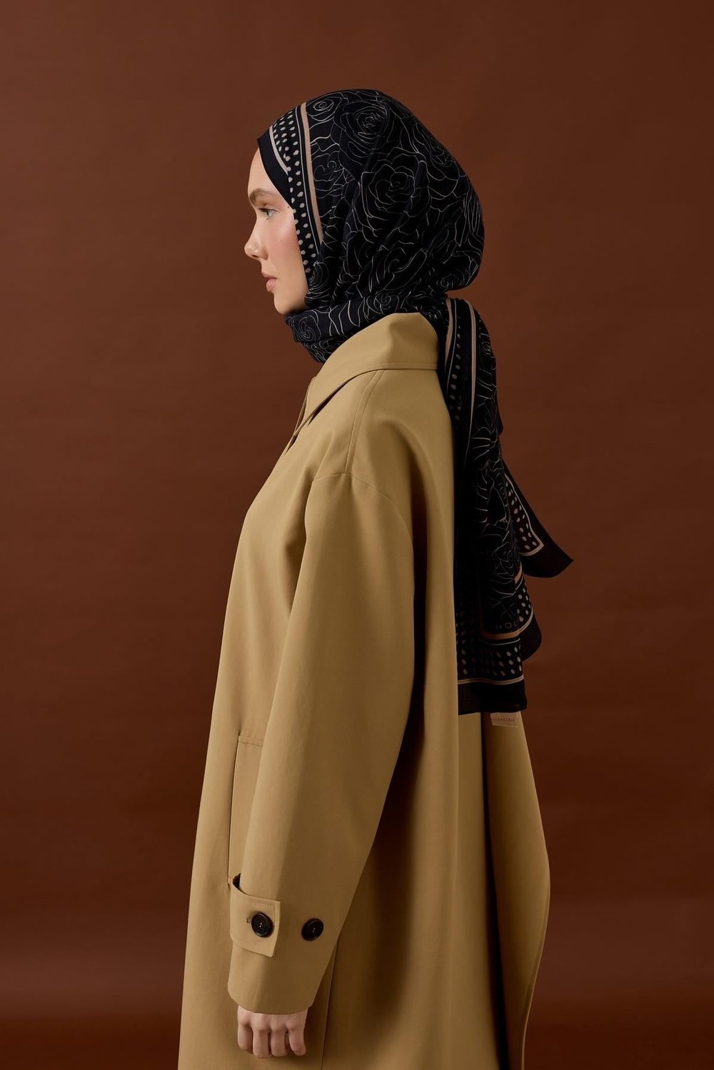 ELARA DESEN ŞAL-SİYAH