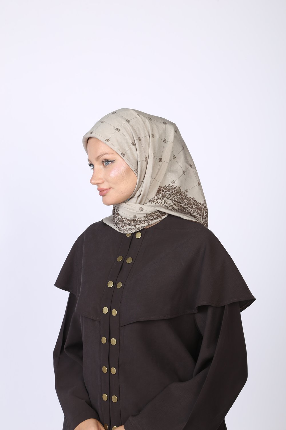 Lina Desen Eşarp Taş
