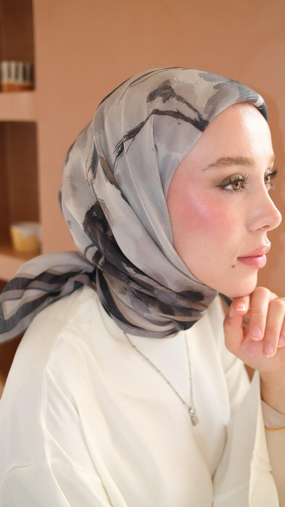 SAKURA DESEN EŞARP SİYAH GRİ-7