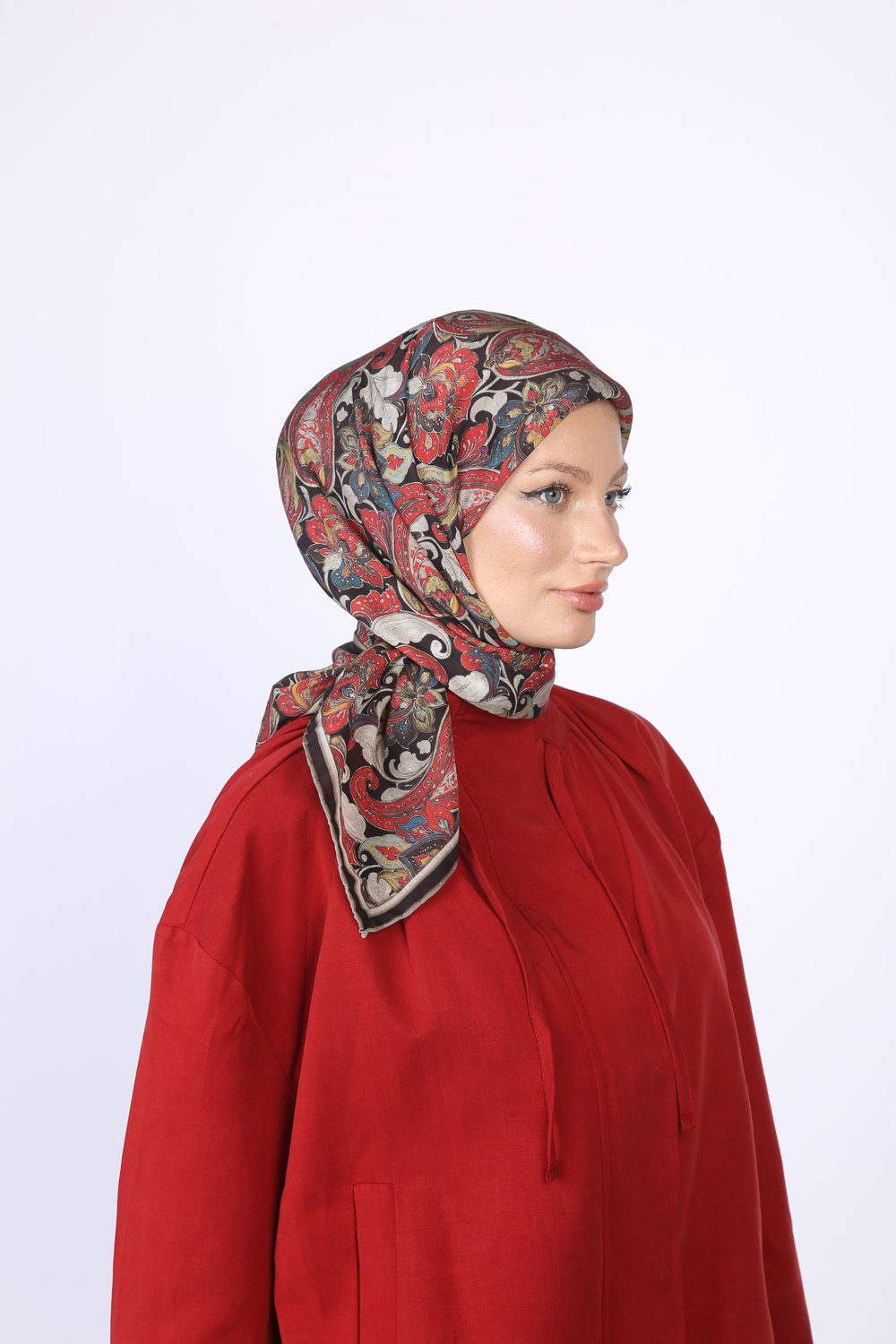 Talya Desen Eşarp Siyah Kırmızı