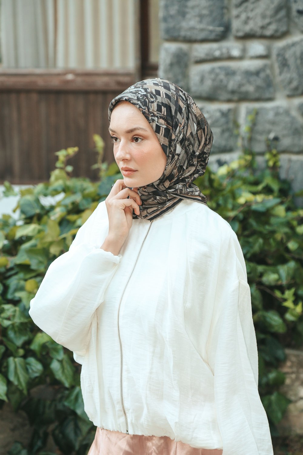Verona Desen Eşarp Siyah