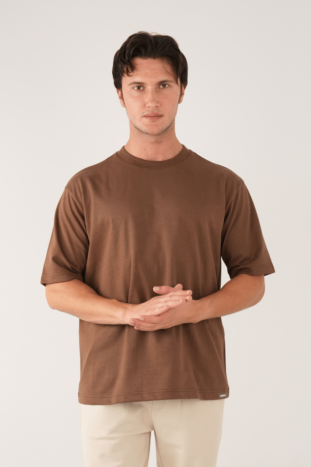 Bisiklet Yaka Kahverengi T-Shirt