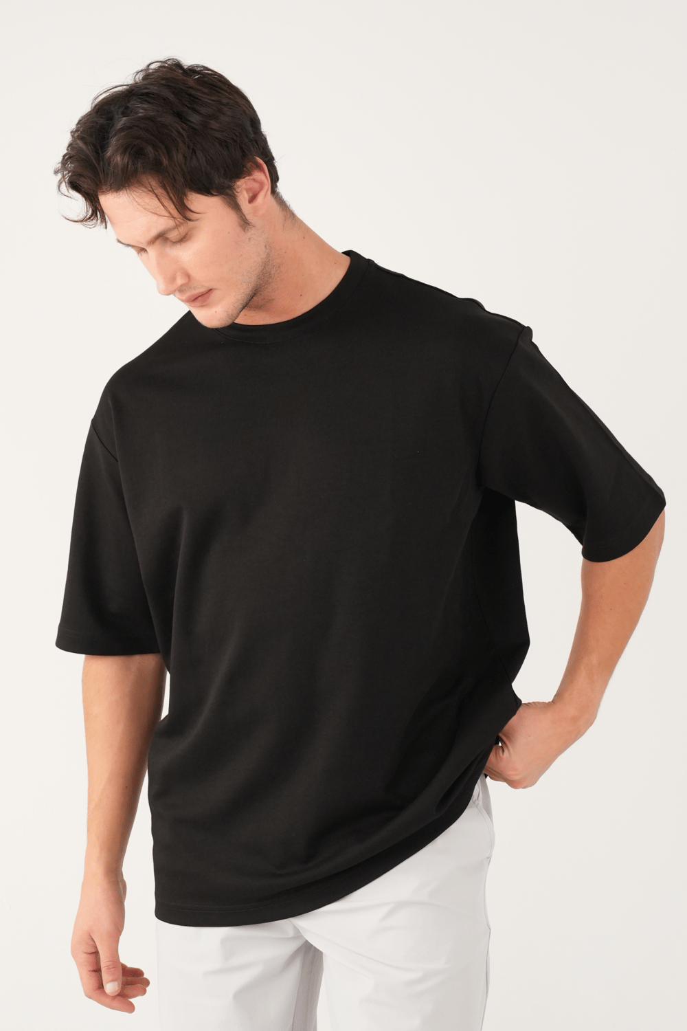Bisiklet Yaka Siyah T-Shirt