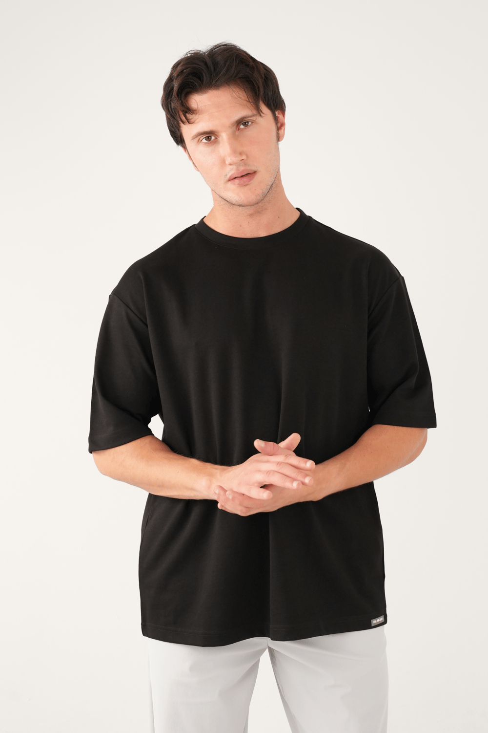Bisiklet Yaka Siyah T-Shirt