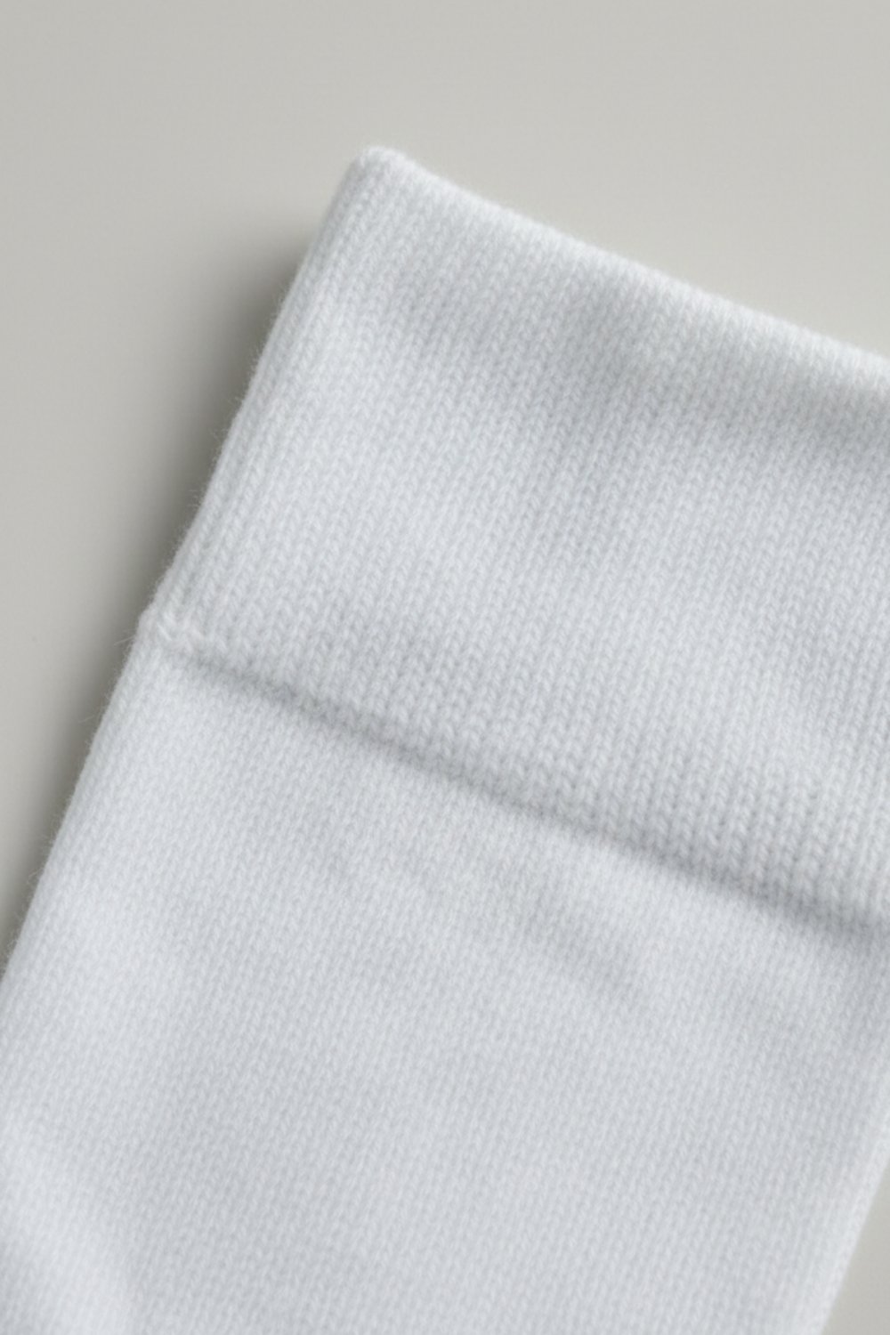 Erkek Ekru Doğal Merino Yün İnce Dikişsiz Soket Çorap