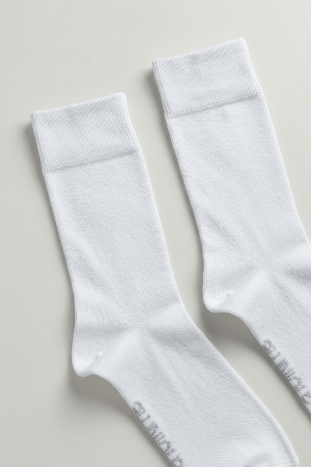 Erkek Klasik Ekru Doğal Merino Yün İnce Dikişsiz Soket Çorap