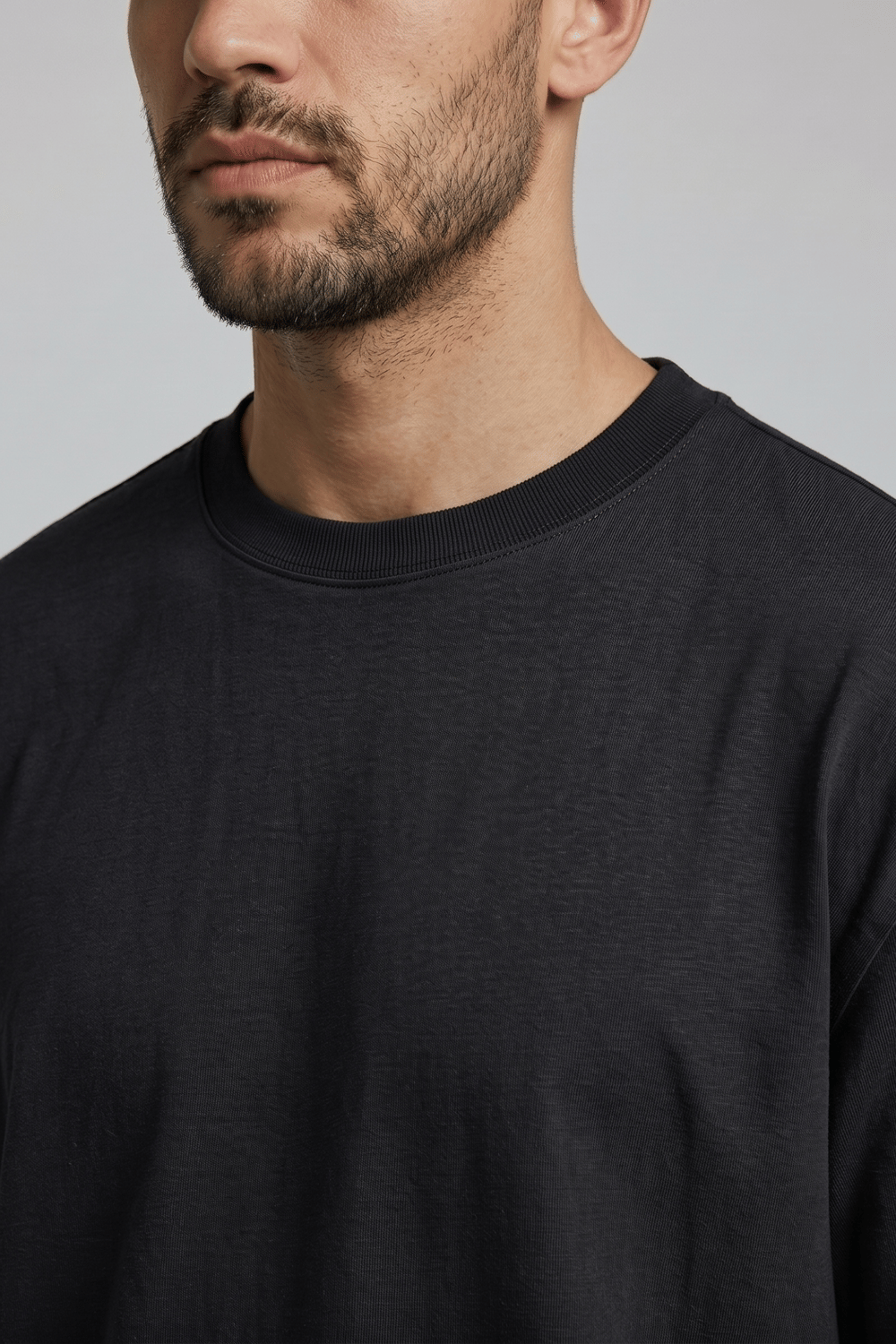 Bisiklet Yaka Siyah T-Shirt
