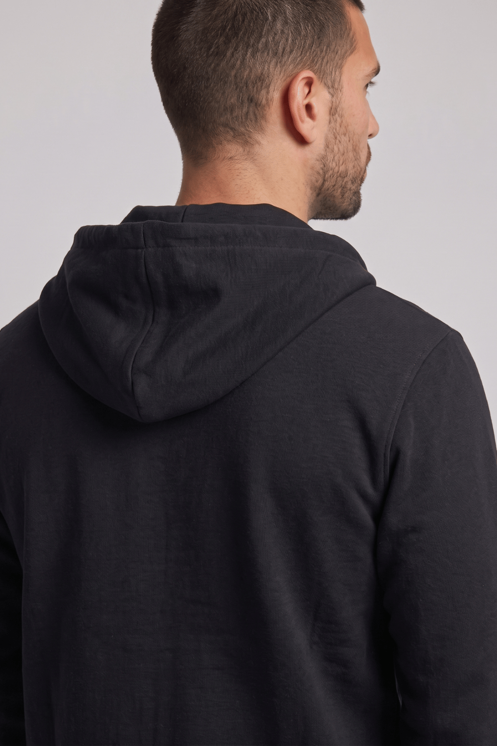 Siyah Fermuarlı Kapüşonlu Sweatshirt