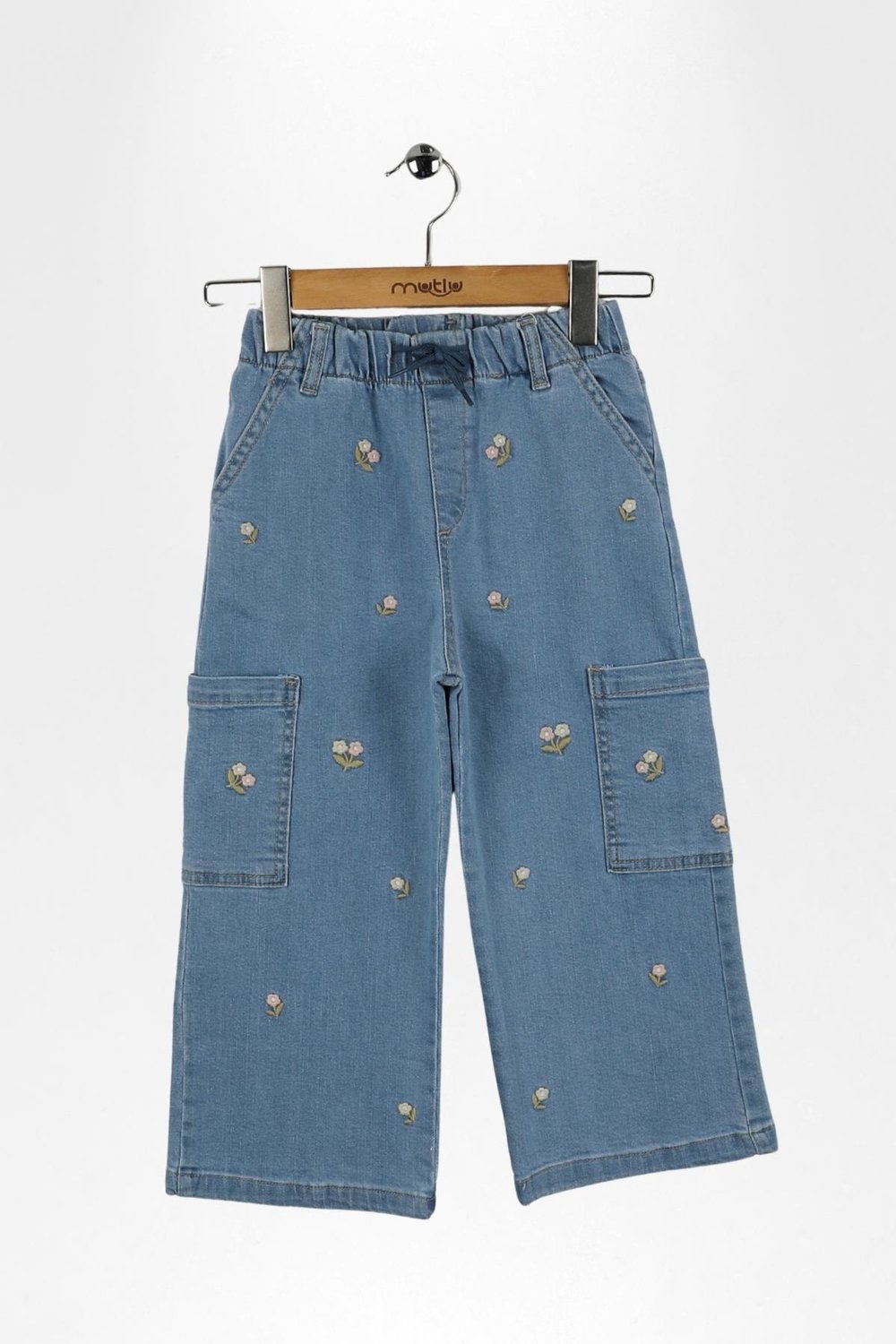 NAKIŞLI YAN CEPLİ KIZ PANTOLON