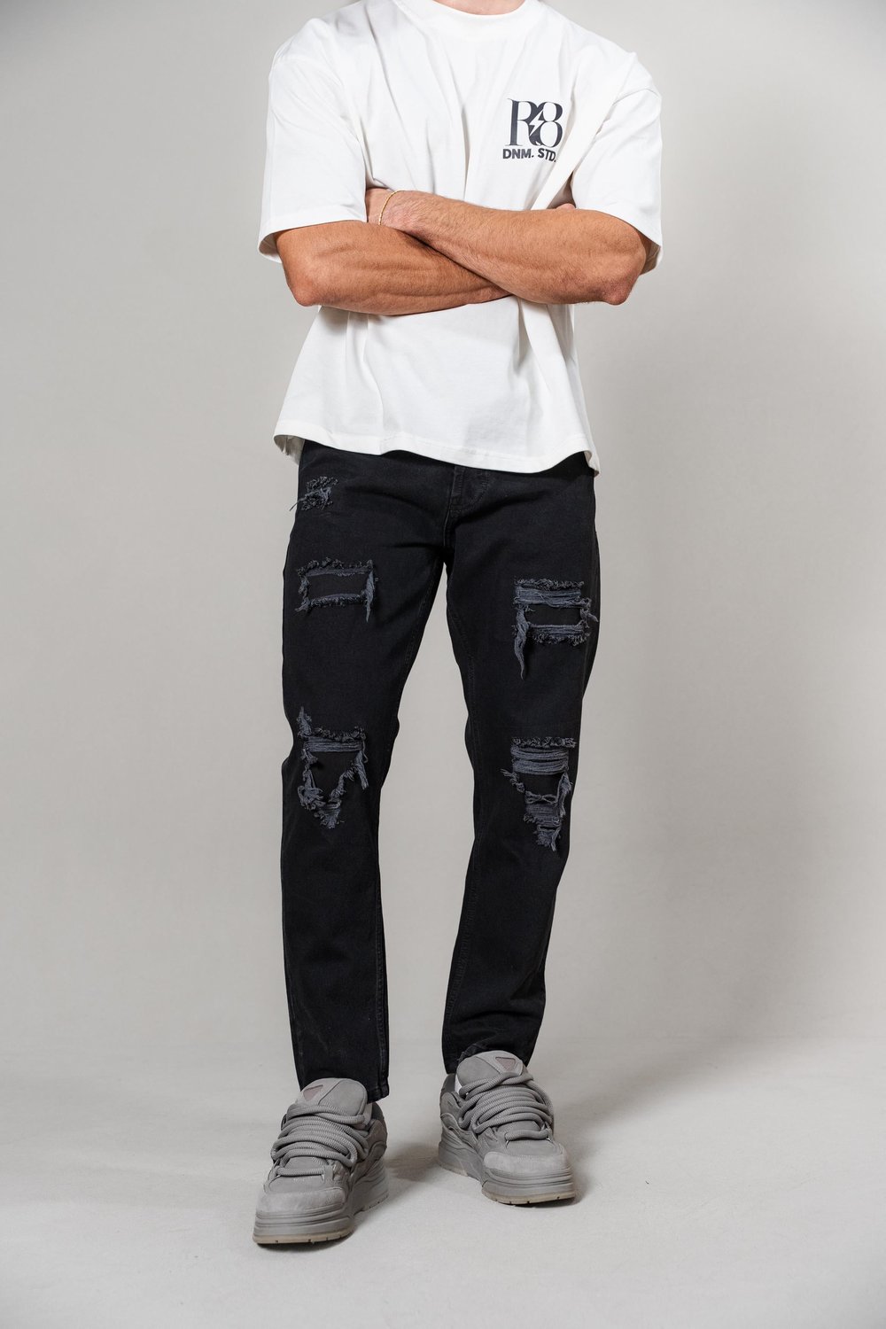 SİYAH YIRTIKLI BOYFRIEND JEAN R8-5101
