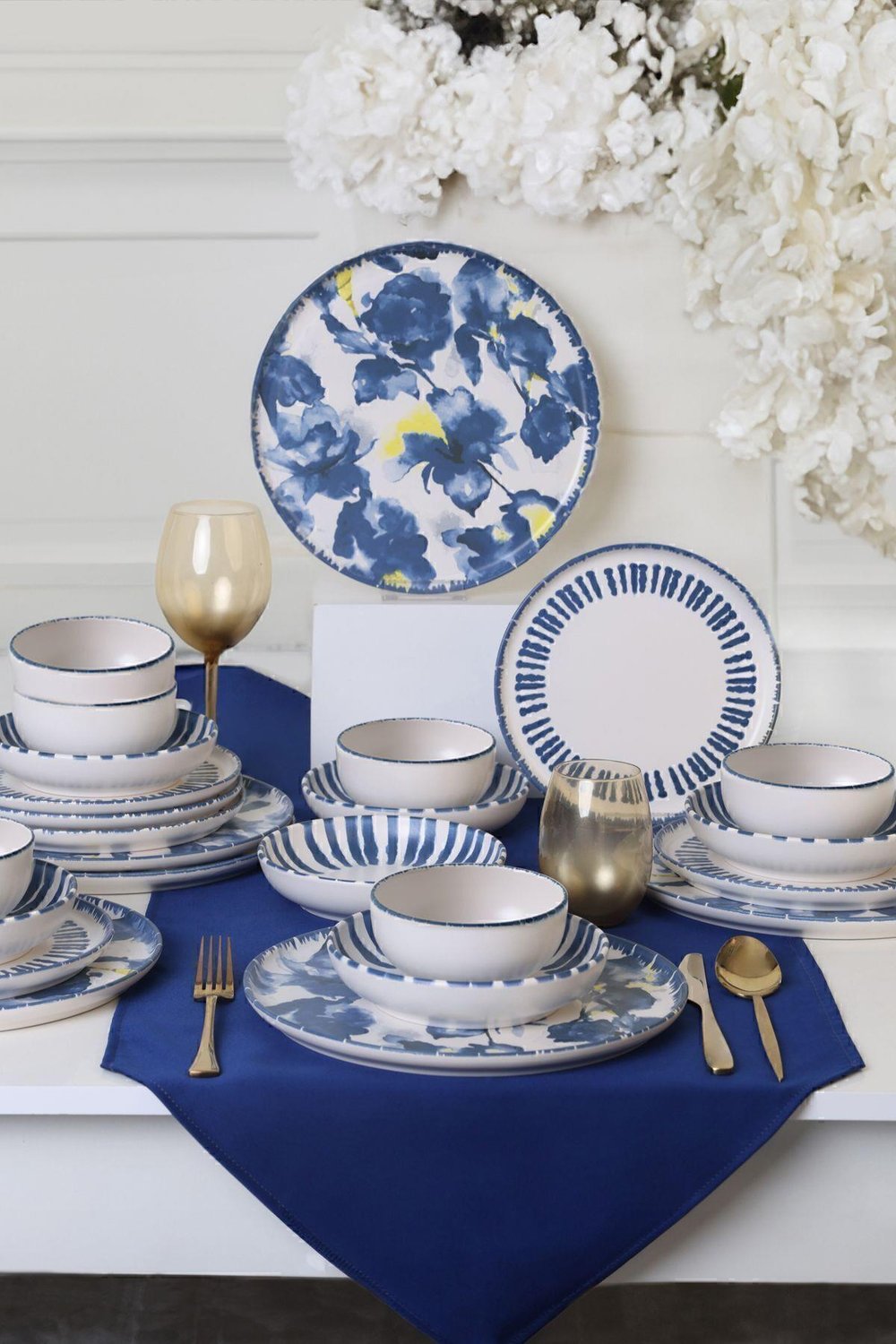 Keraart Azure Yemek Takımı 24 Parça 6 Kişilik 21423-24-25