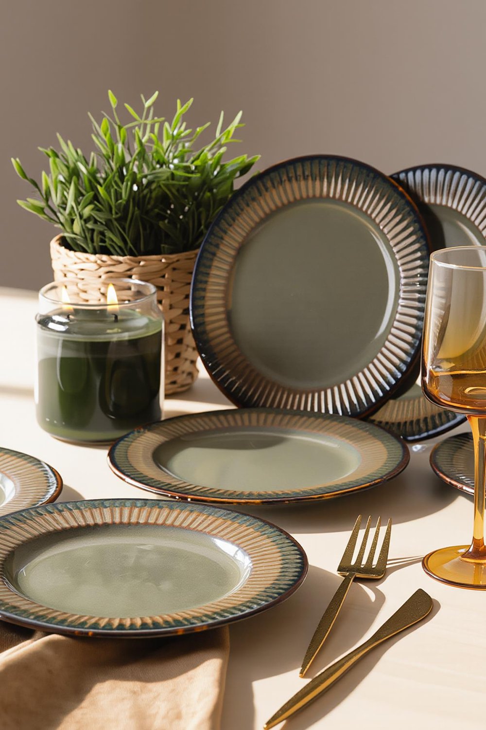 Reaktif Yeşil Line Pasta Tabağı 21 Cm 6 Adet Q84