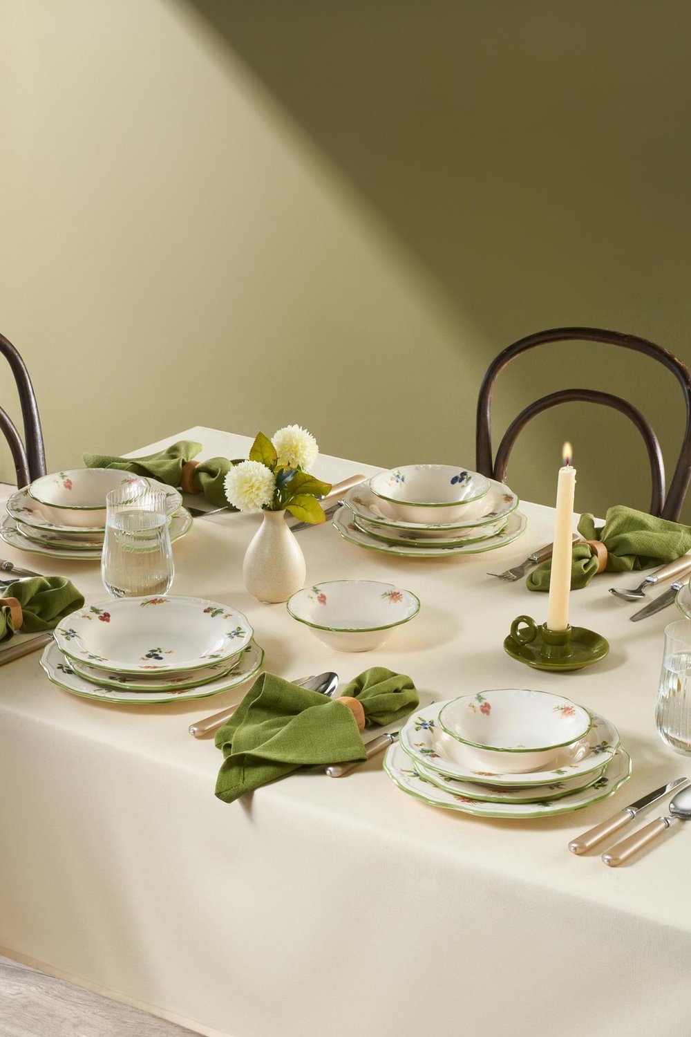 majestic-24-parca-6-kisilik-yemek-taki-9c2b-b.jpg
