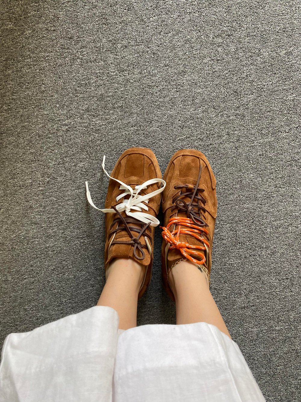 TABA SÜET DÖRT BAĞCIKLI SNEAKER