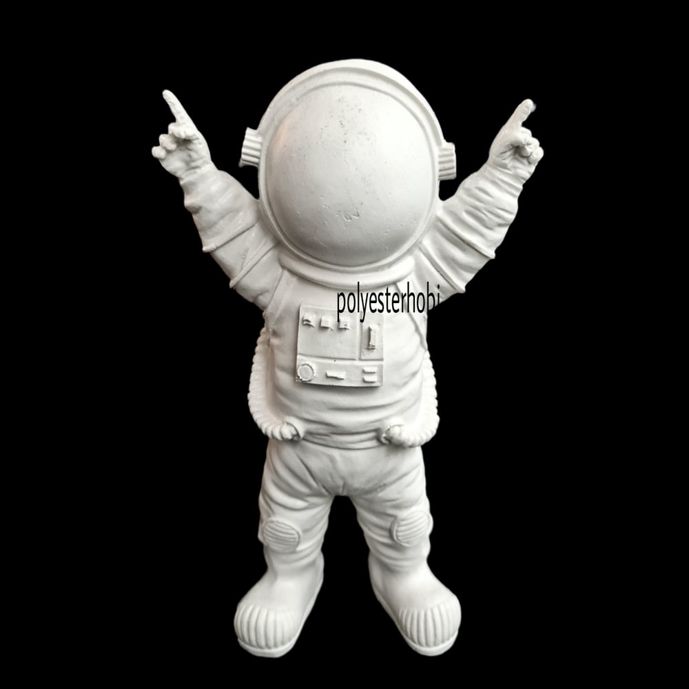 Ob 1537 - Astronot Midi Masaüstü Ham Polyester Obje