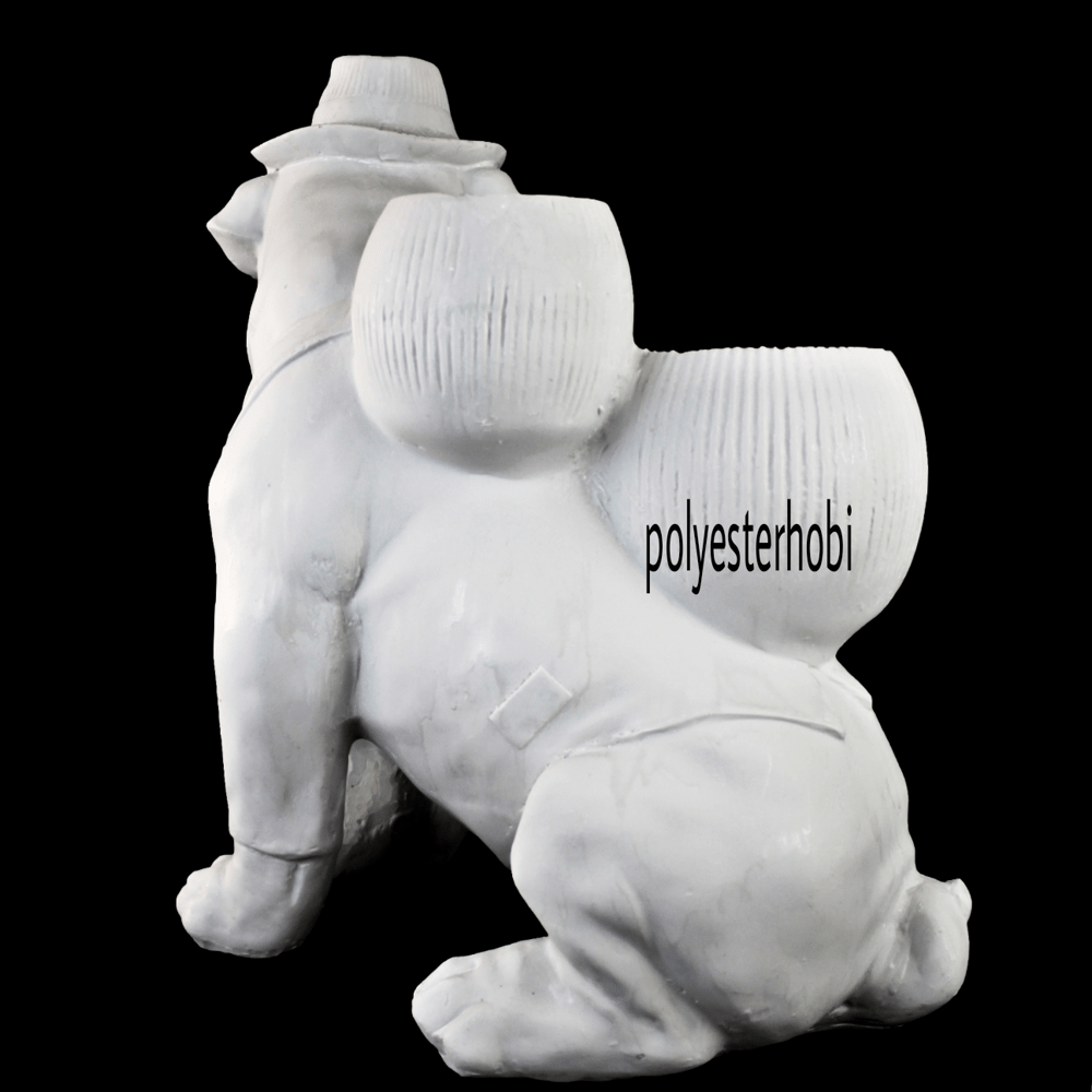 OB 1636 - Sırtı Sepetli Buldog Köpek Ham Polyester Obje