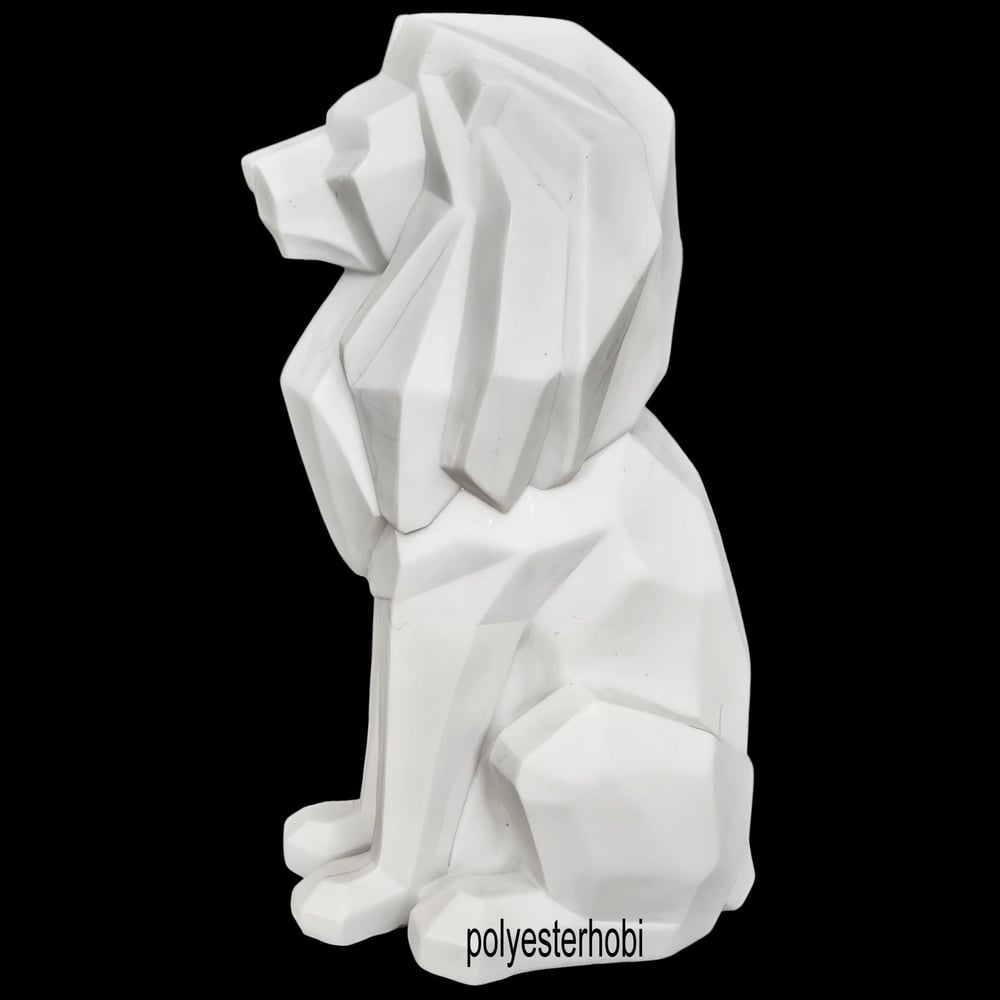 OB 2364 - Aslan Kübik Detaylı Büst Ham Polyester Dekoratif Obje