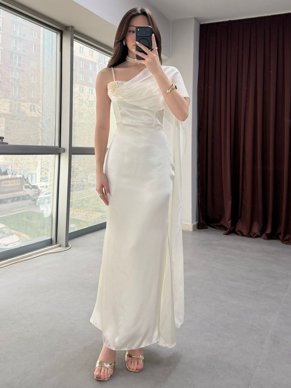 Gül Detaylı Düğün & Nişan Elbisesi NVM-00884