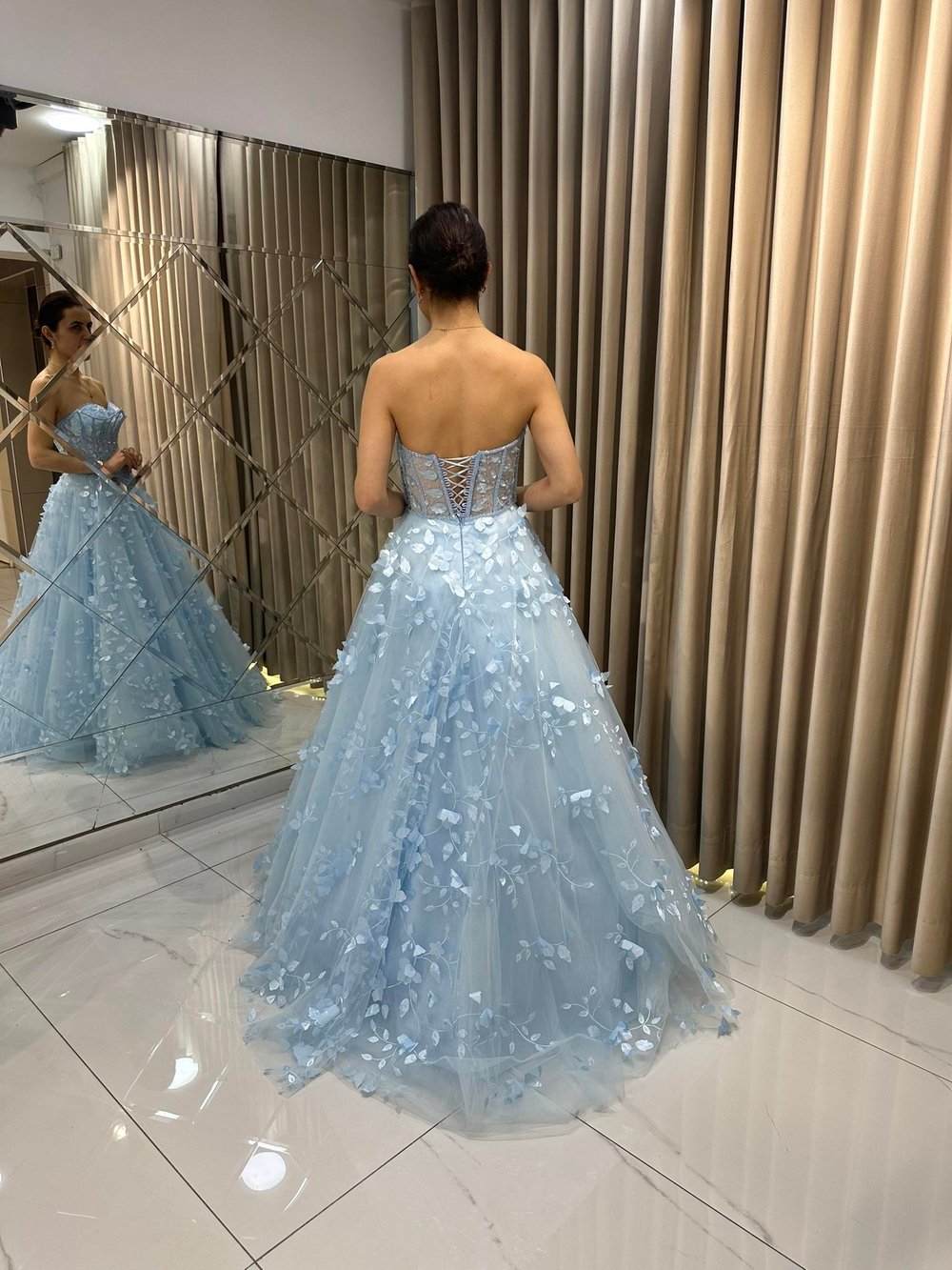 Bebe Mavi 3 Boyutlu Straplez Abiye Nişanlık | Kaleiçi Yıldızlar