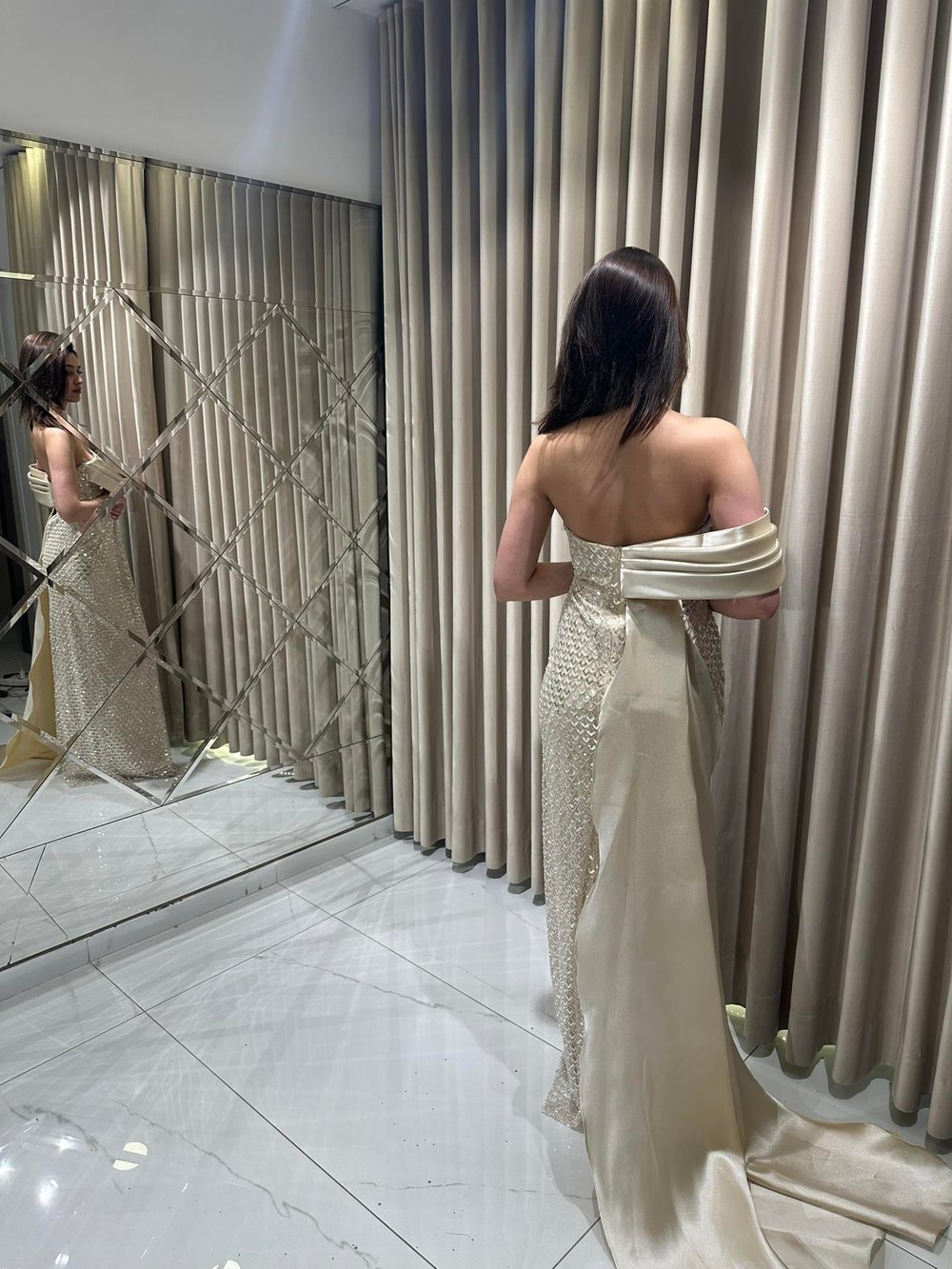 Gold Pul Payet Balık Model Abiye Elbise | Kaleiçi Yıldızlar