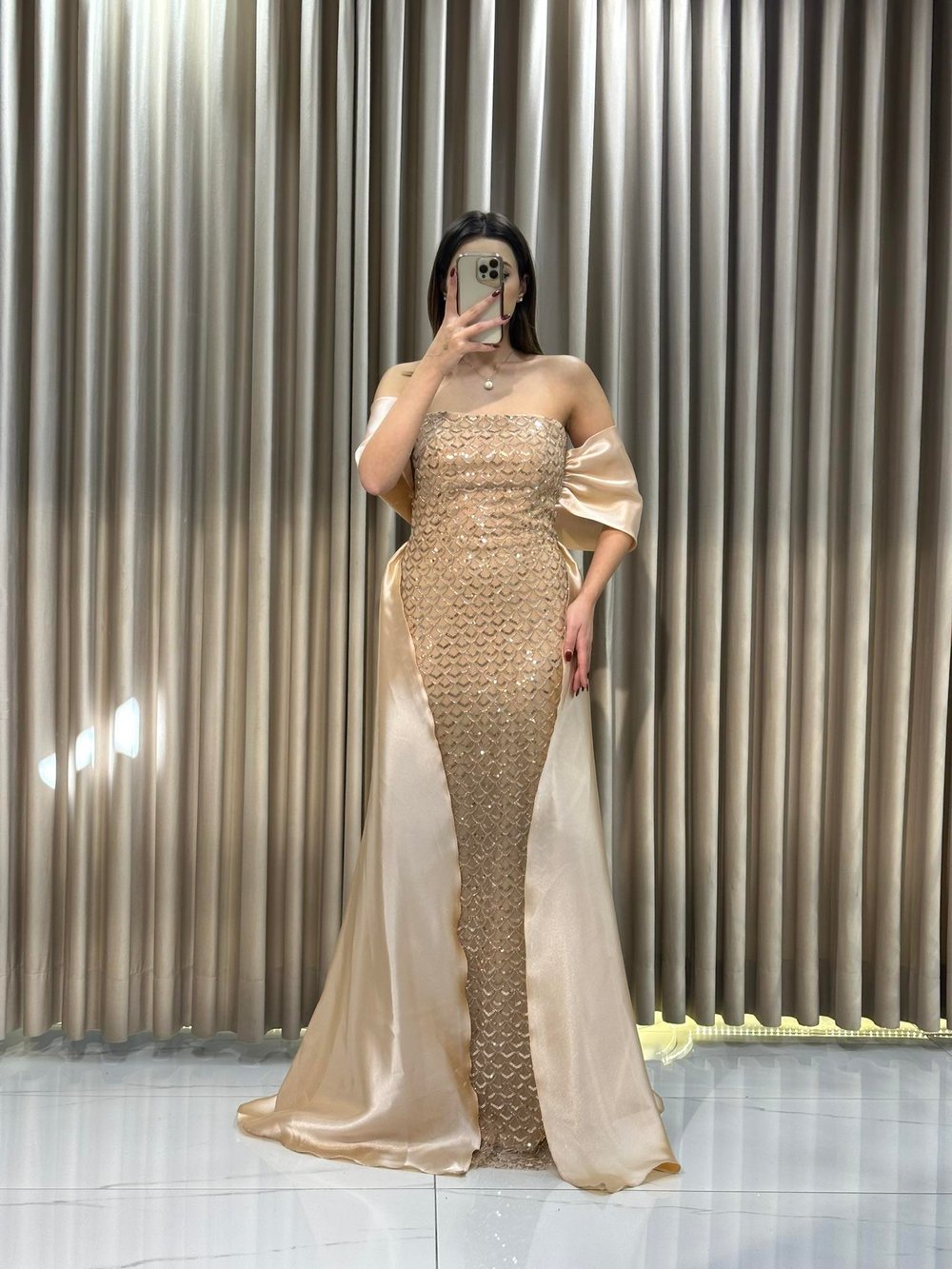 Gold Taş İşlemeli Abiye Elbise | Kaleiçi Yıldızlar
