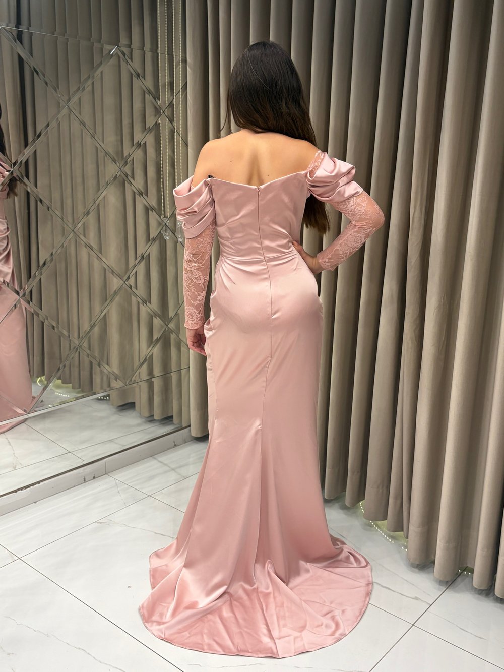 Pudra Dantel Kol Balık Model Abiye Elbise | Kaleiçi Yıldızlar