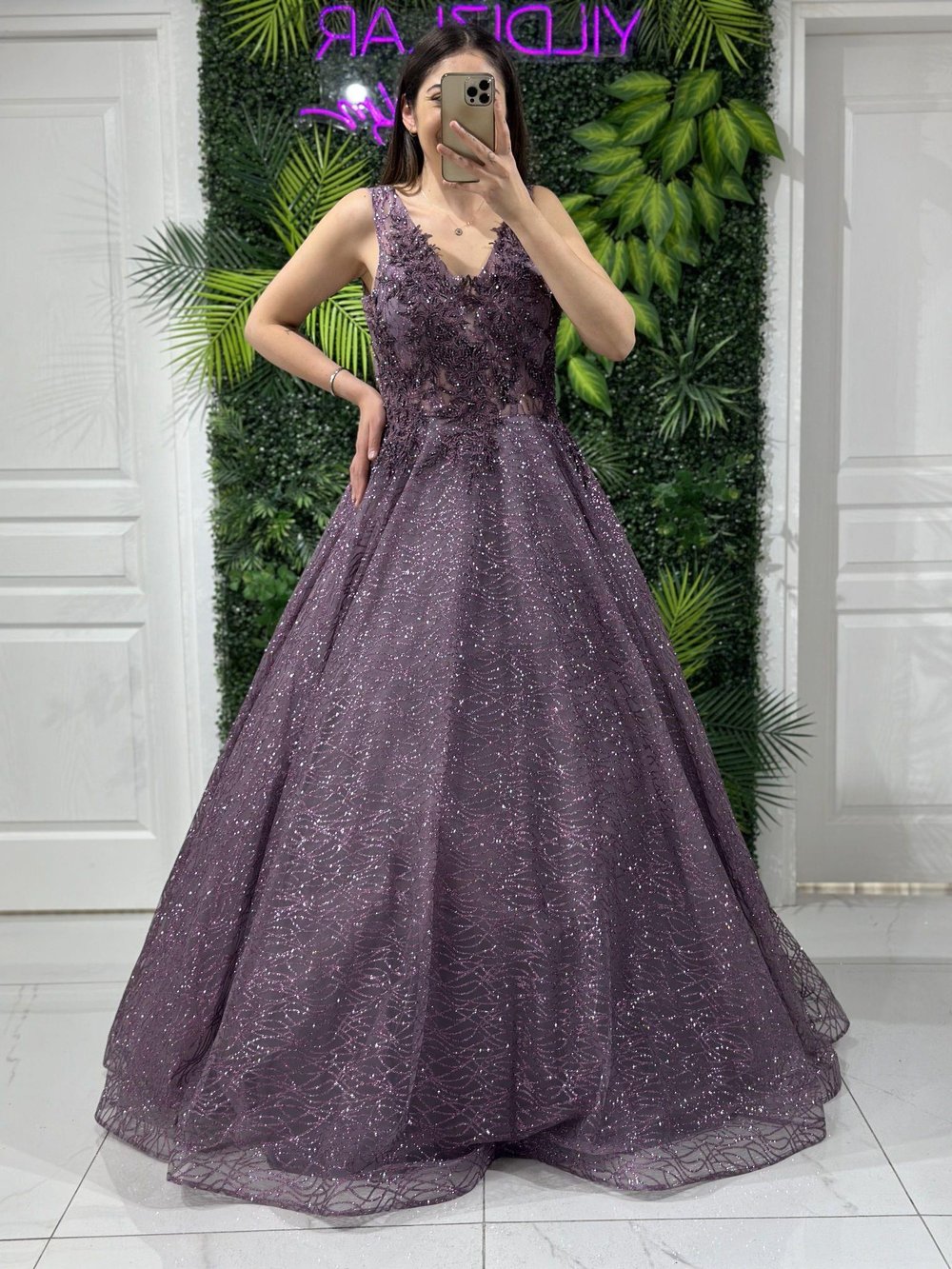 Lavanta Simli Taşlı Helen Kesim Abiye Elbise | Kaleiçi Yıldızlar