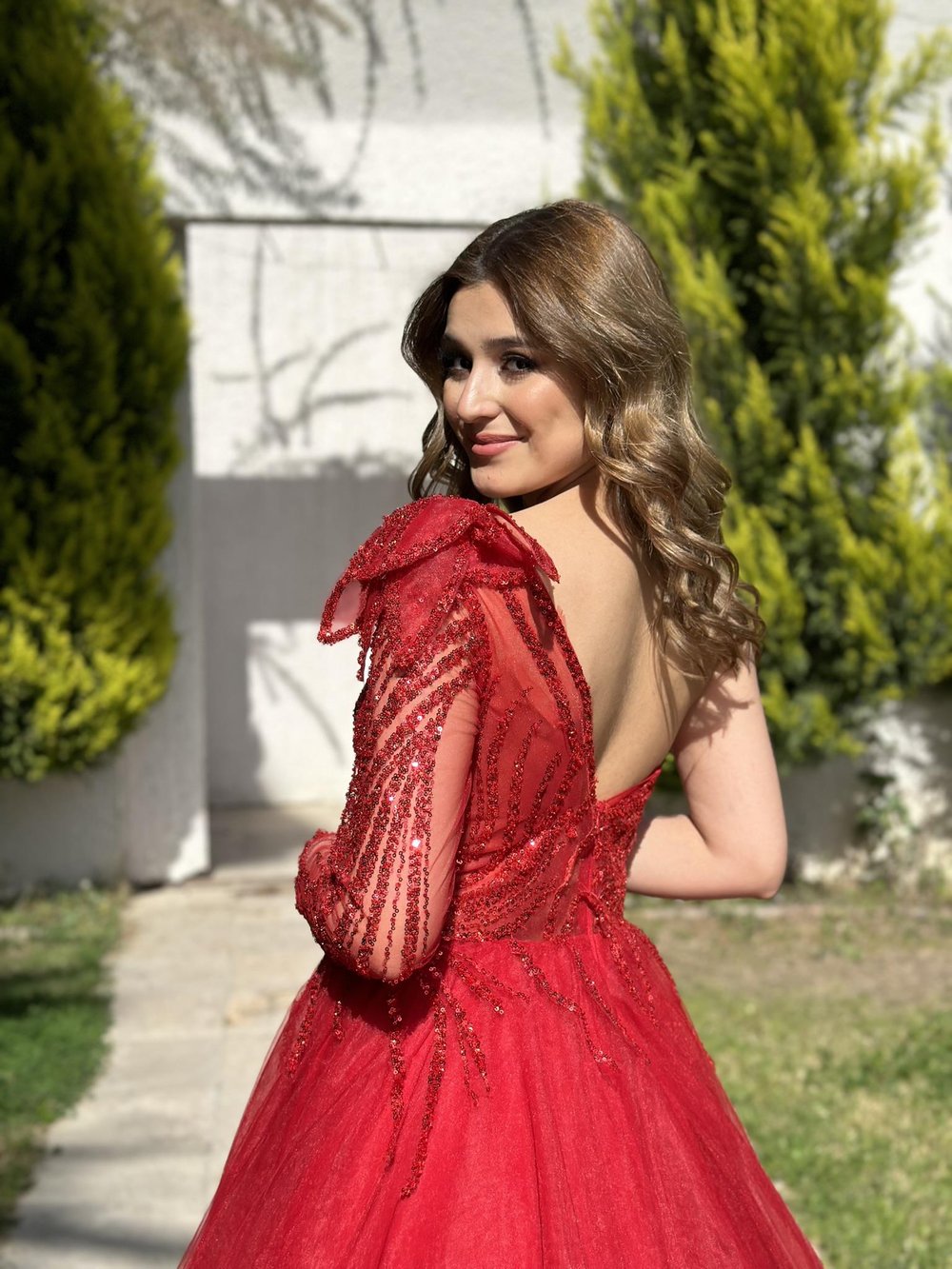 Kırmızı Tek Omuz Uzun Kol Tül Etek Abiye Elbise | Kaleiçi Yıldızlar