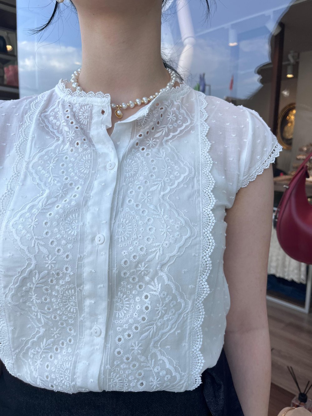 Dantel Detaylı Bluz