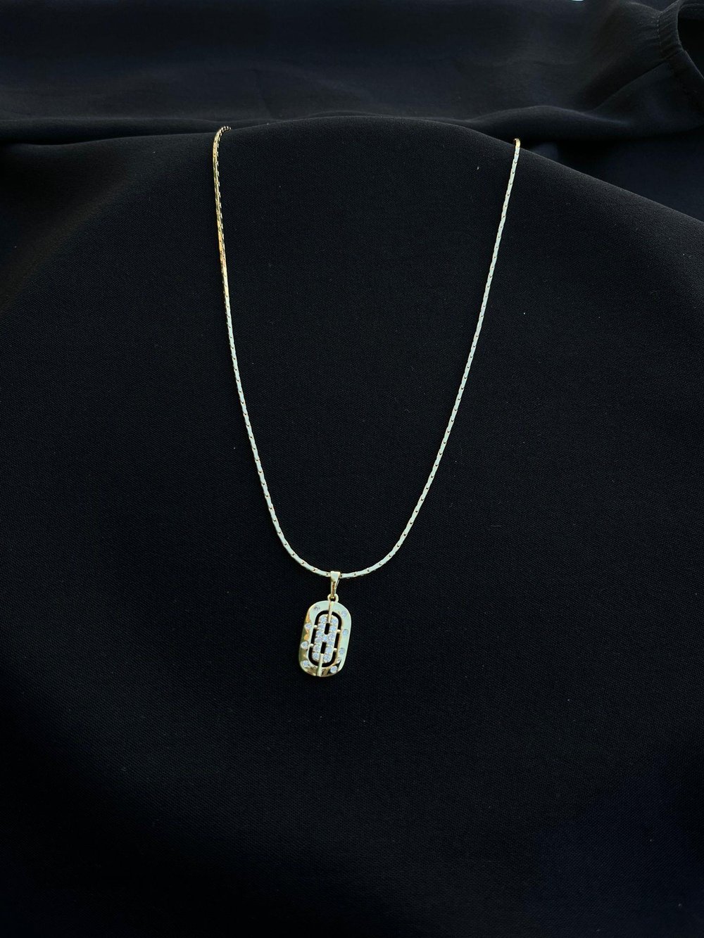 Kolye2