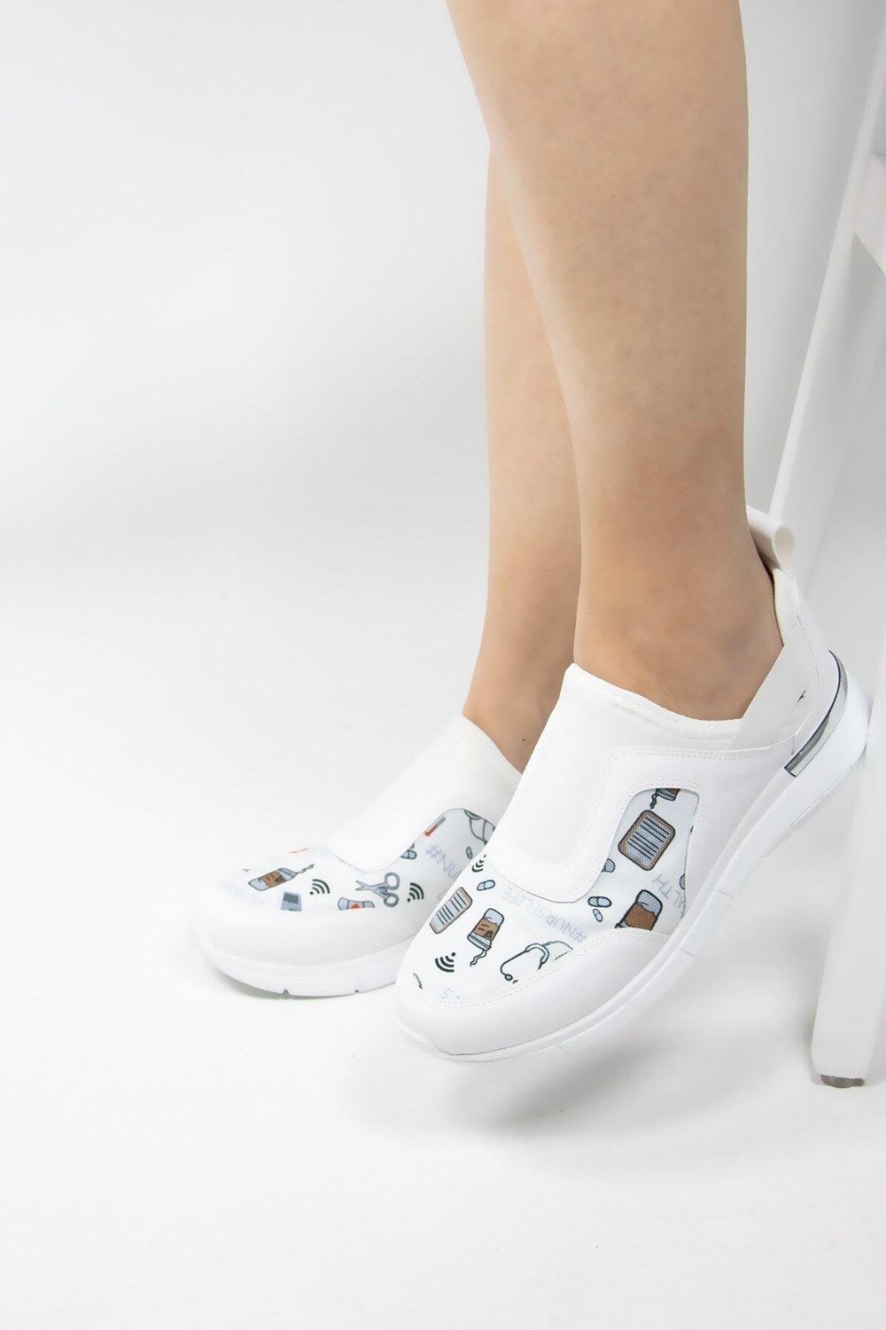 Beyaz Nurse Life, Aynalı Streç Ortopedik Spor Ayakkabı-Nur Ortopedi