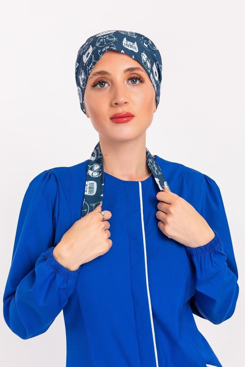 Kadın Lacivert Kedi Desenlitesettür Doktor Hemşire Hastane Bonesi-Nur Medikal Giyim