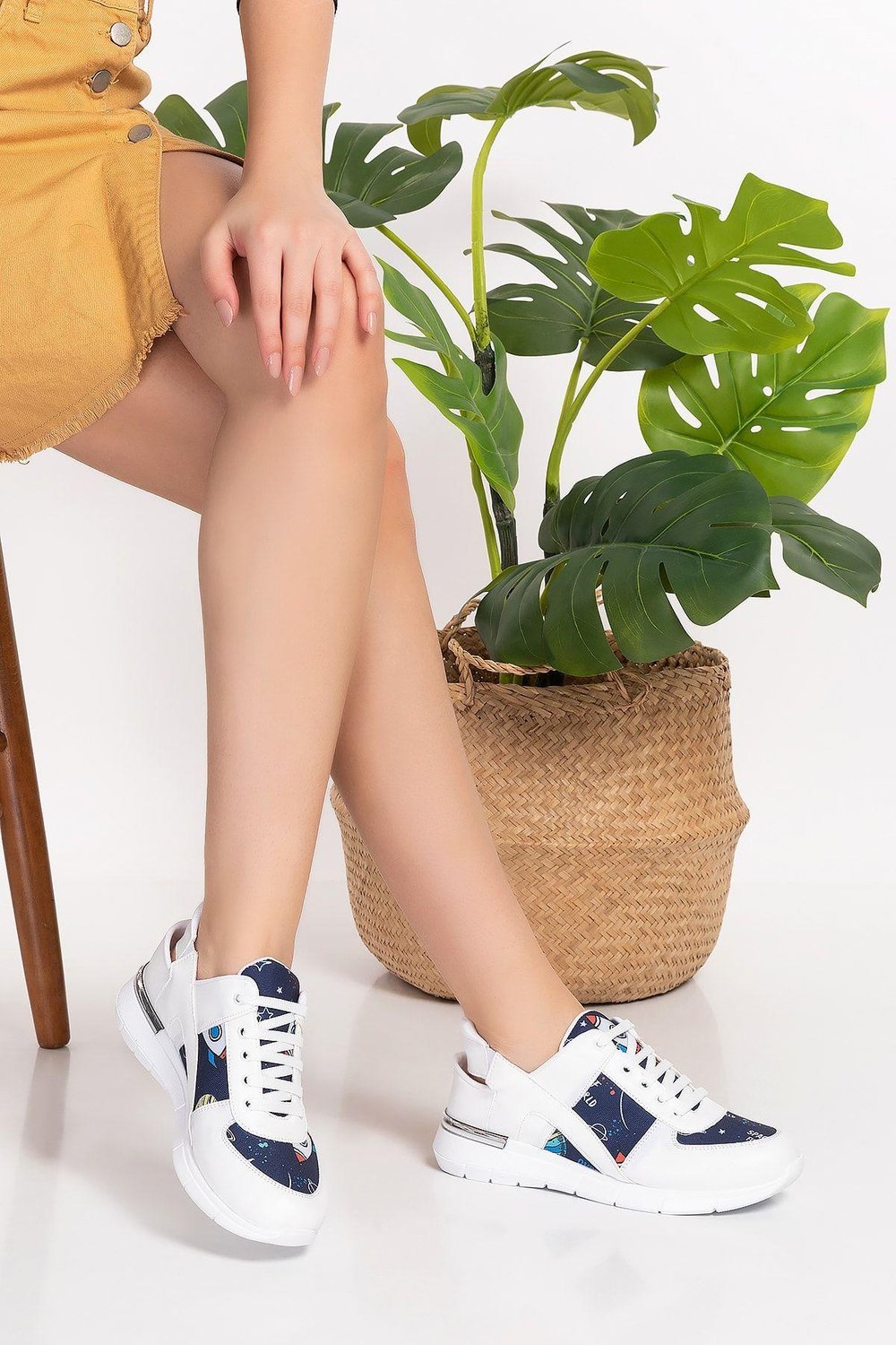 Lacivert Beyaz Gezegen Temalı Ortopedik Spor Sandalet-Nur Ortopedi