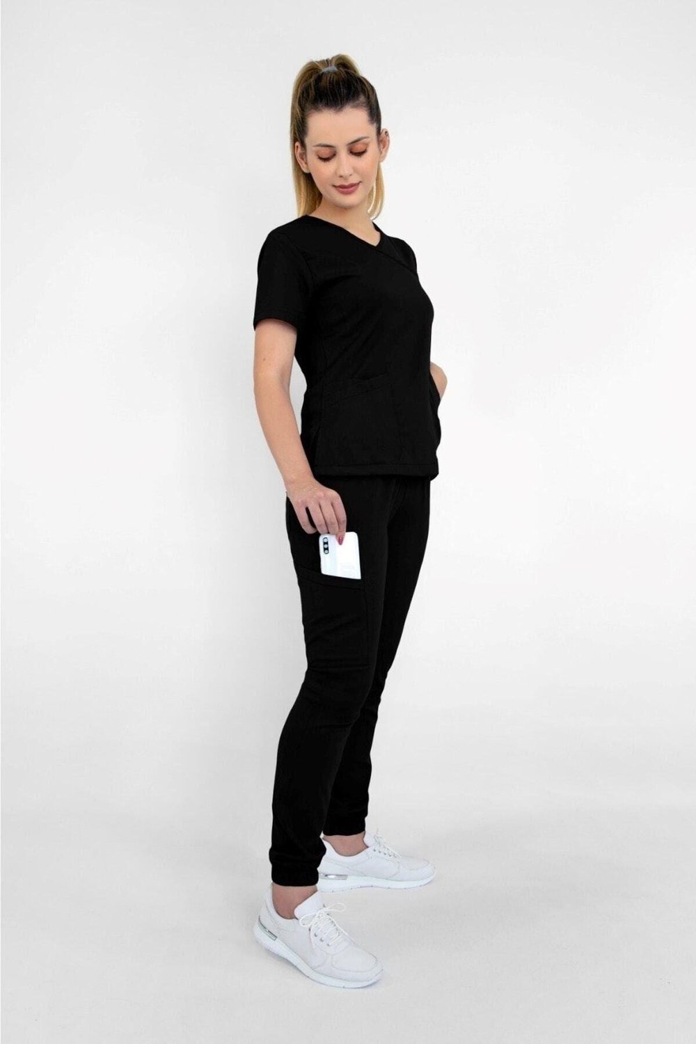 Siyah Likralı Jogger Alt Üst Takım Doktor Hemşire Scrubs Üniformans-Nur Medikal Giyim