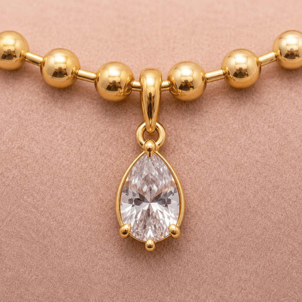 AURELIA PEAR CHARM